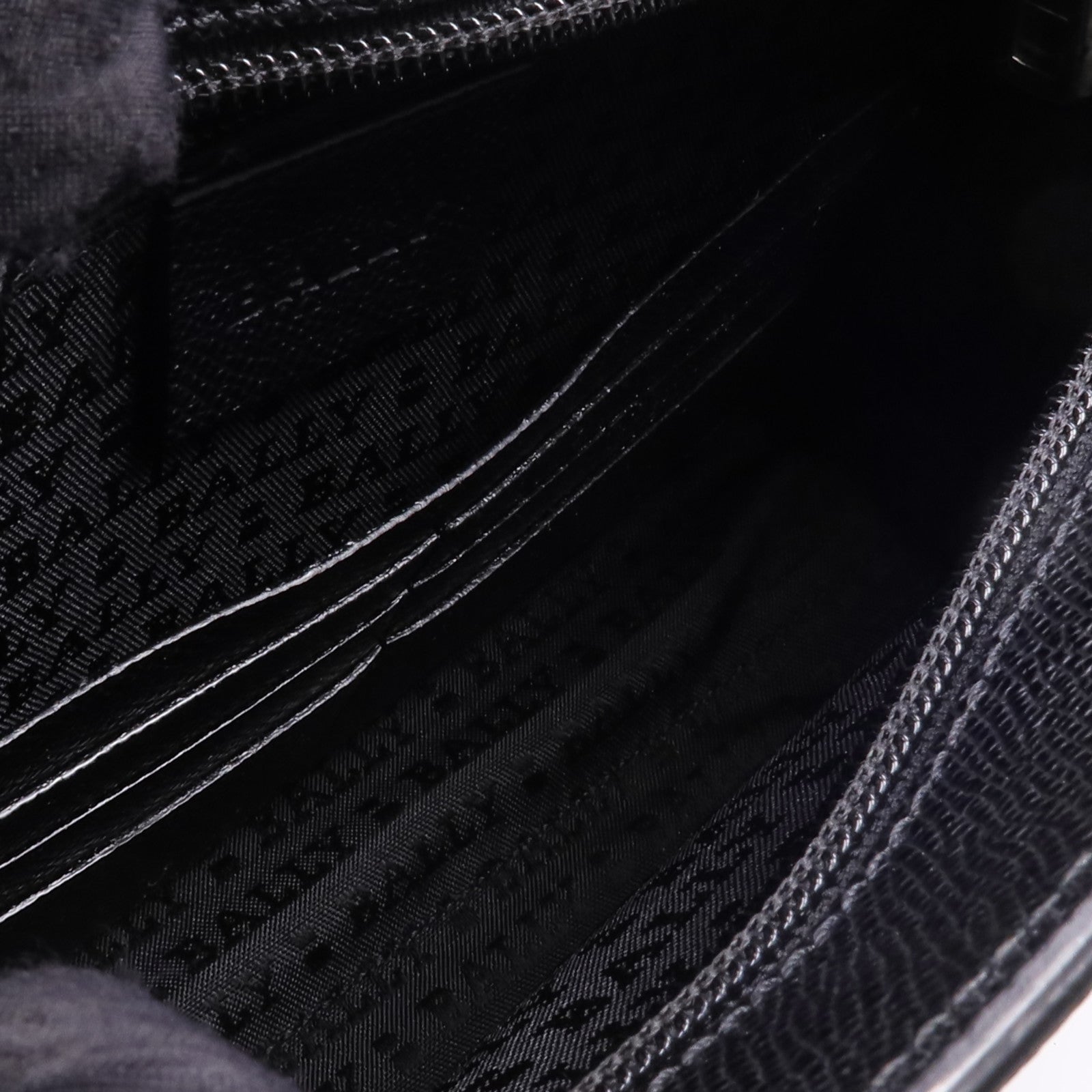 BALLY 牛皮皮革Clutch Bag手拿包
