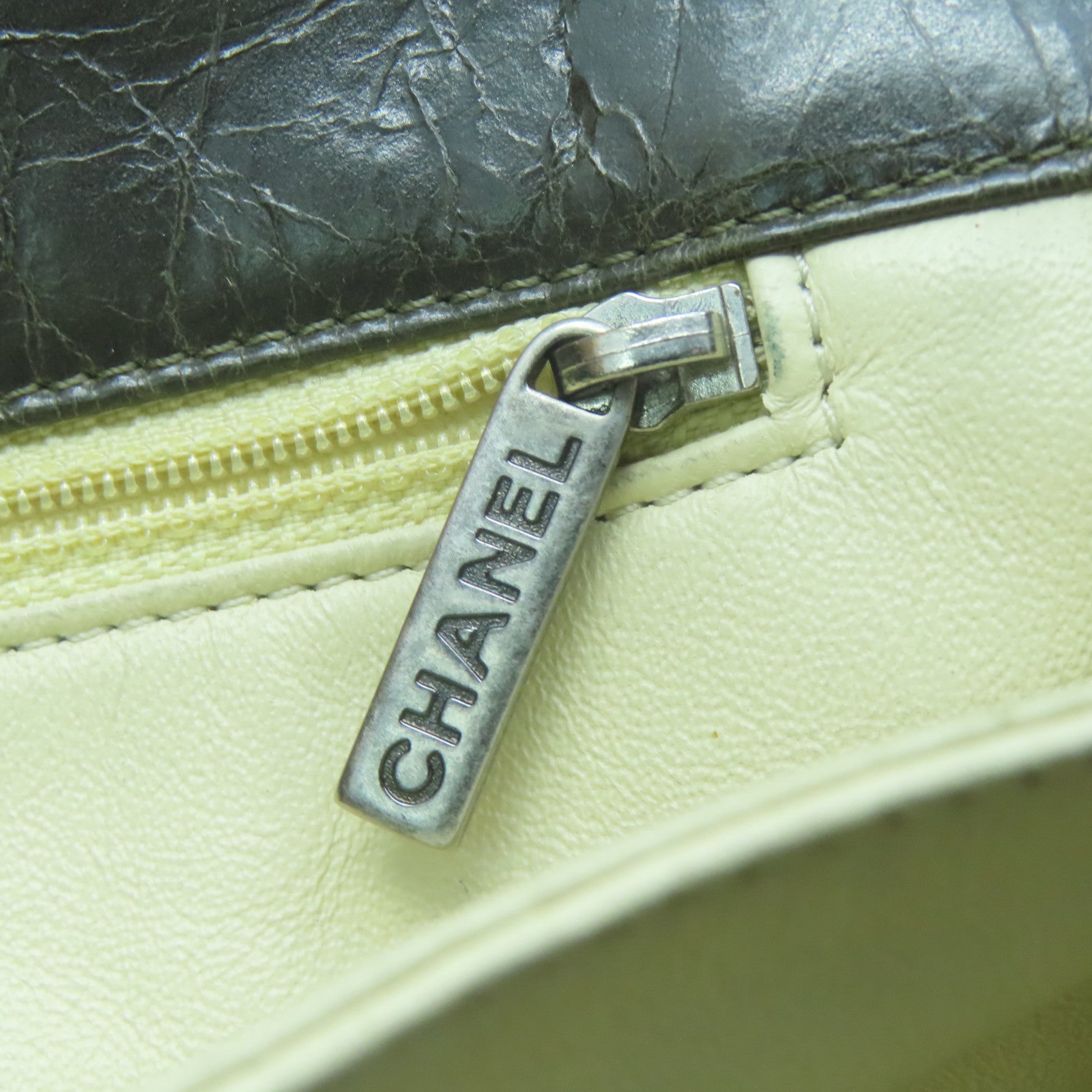 CHANEL 【激減優惠】菱格牛皮皮革Chain Shoulder銀扣鏈帶肩背袋棕色