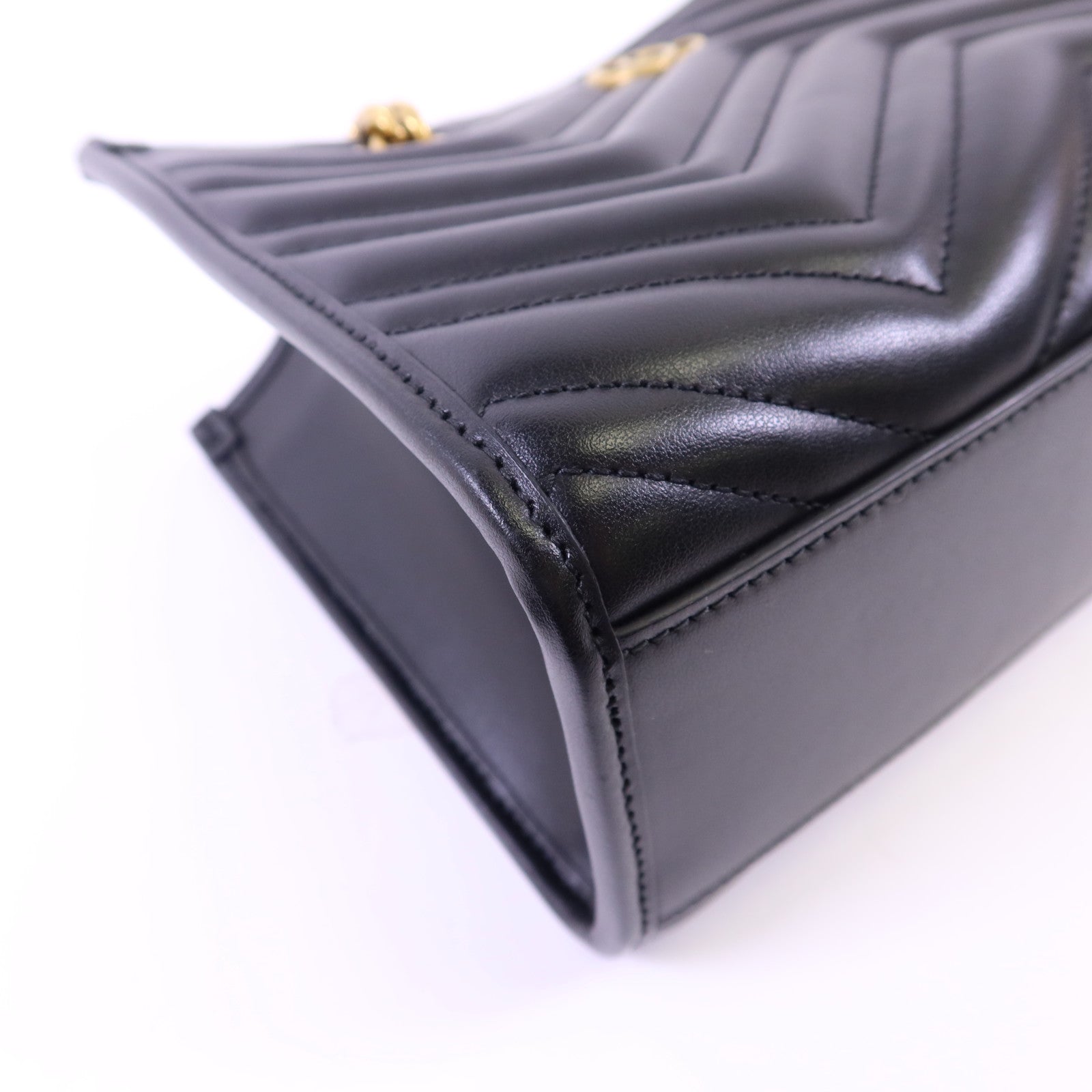 GUCCI 牛皮皮革GG Marmont Small Totel金扣鏈帶肩背袋