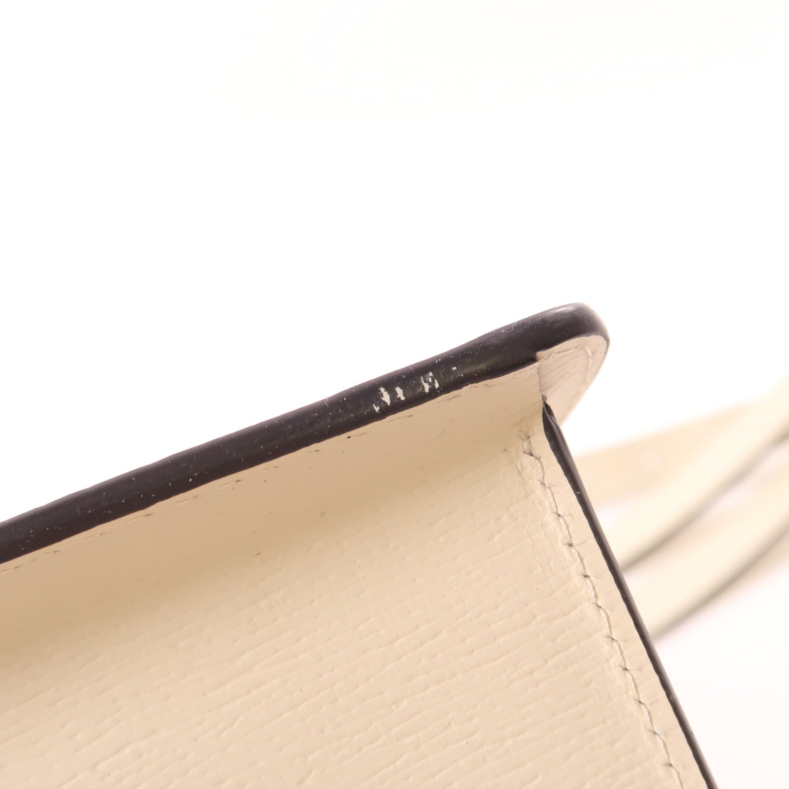 GUCCI 牛皮皮革Sylvie金扣肩背袋白色