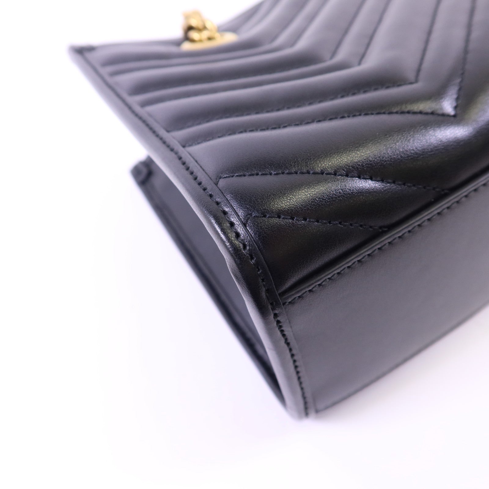 GUCCI 牛皮皮革GG Marmont Small Totel金扣鏈帶肩背袋