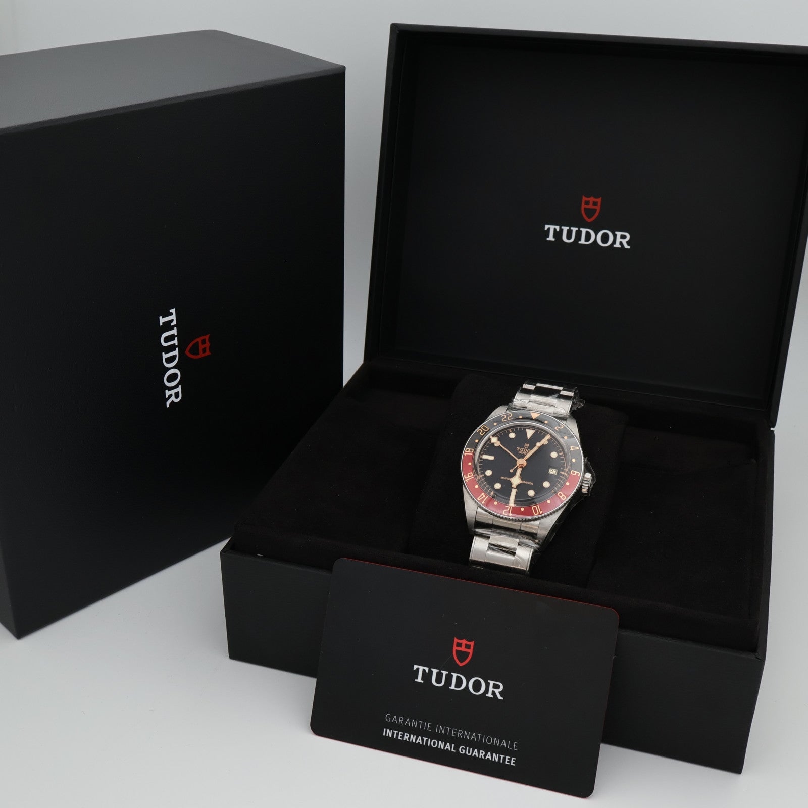 TUDOR Black Bay 58 GMT Black Bay 58 GMT