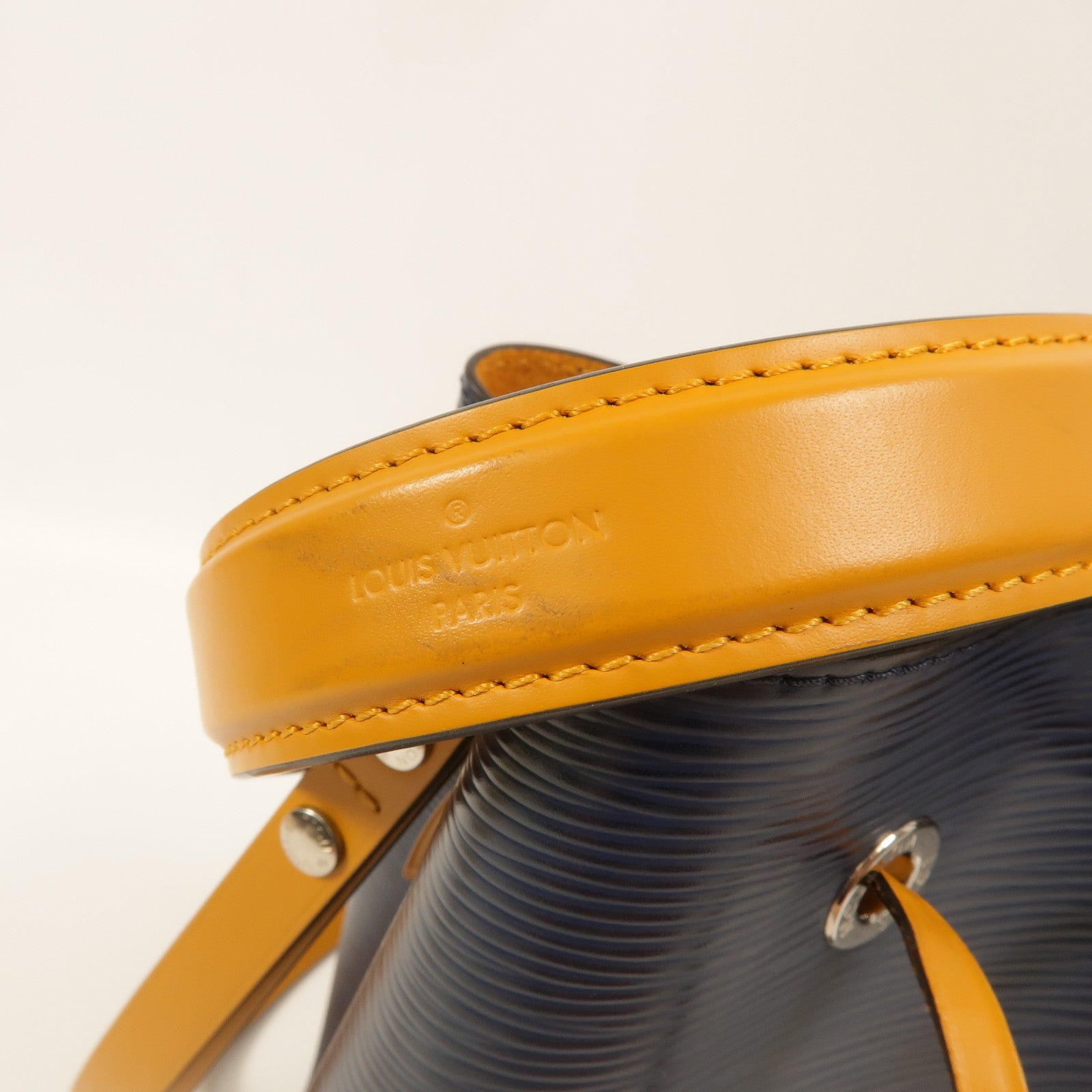 LOUIS VUITTON Epi Neo Noe BB手挽肩背兩用袋