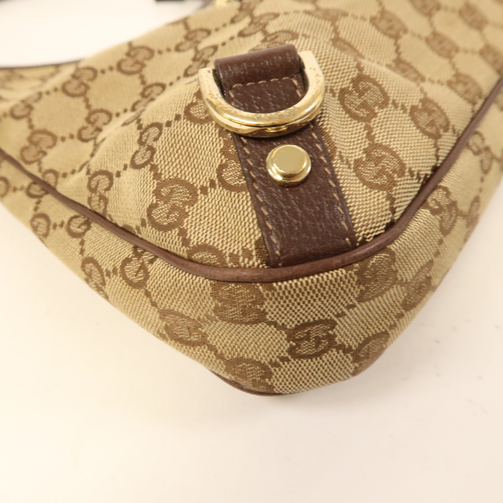 GUCCI 帆布Abbey金扣肩背袋
