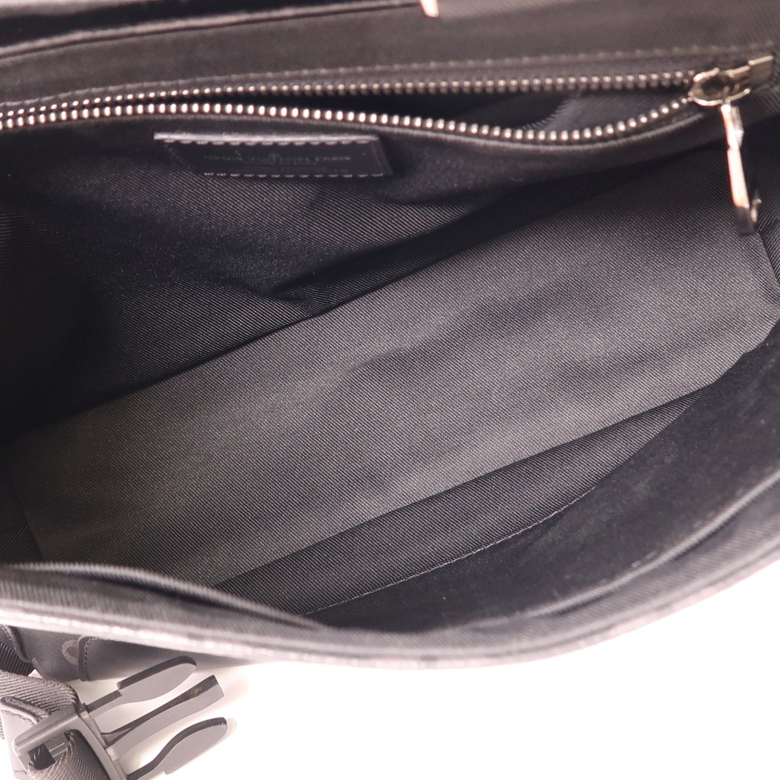 LOUIS VUITTON Monogram Eclipse Messenger PM Voyager銀扣肩背袋