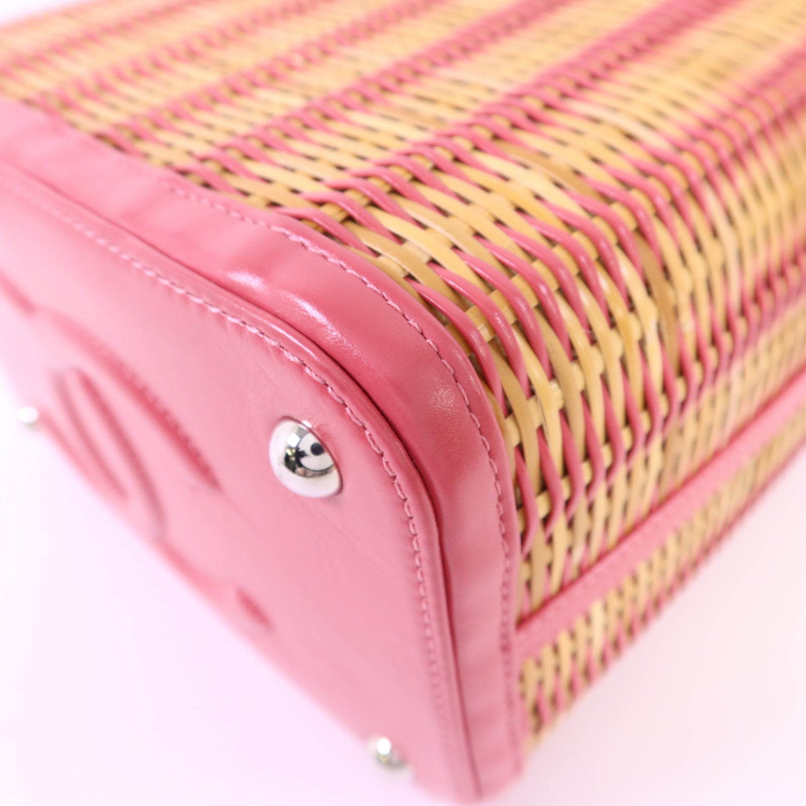 CHANEL 牛皮皮革Wicker Vanity銀扣鏈帶手挽肩背兩用袋