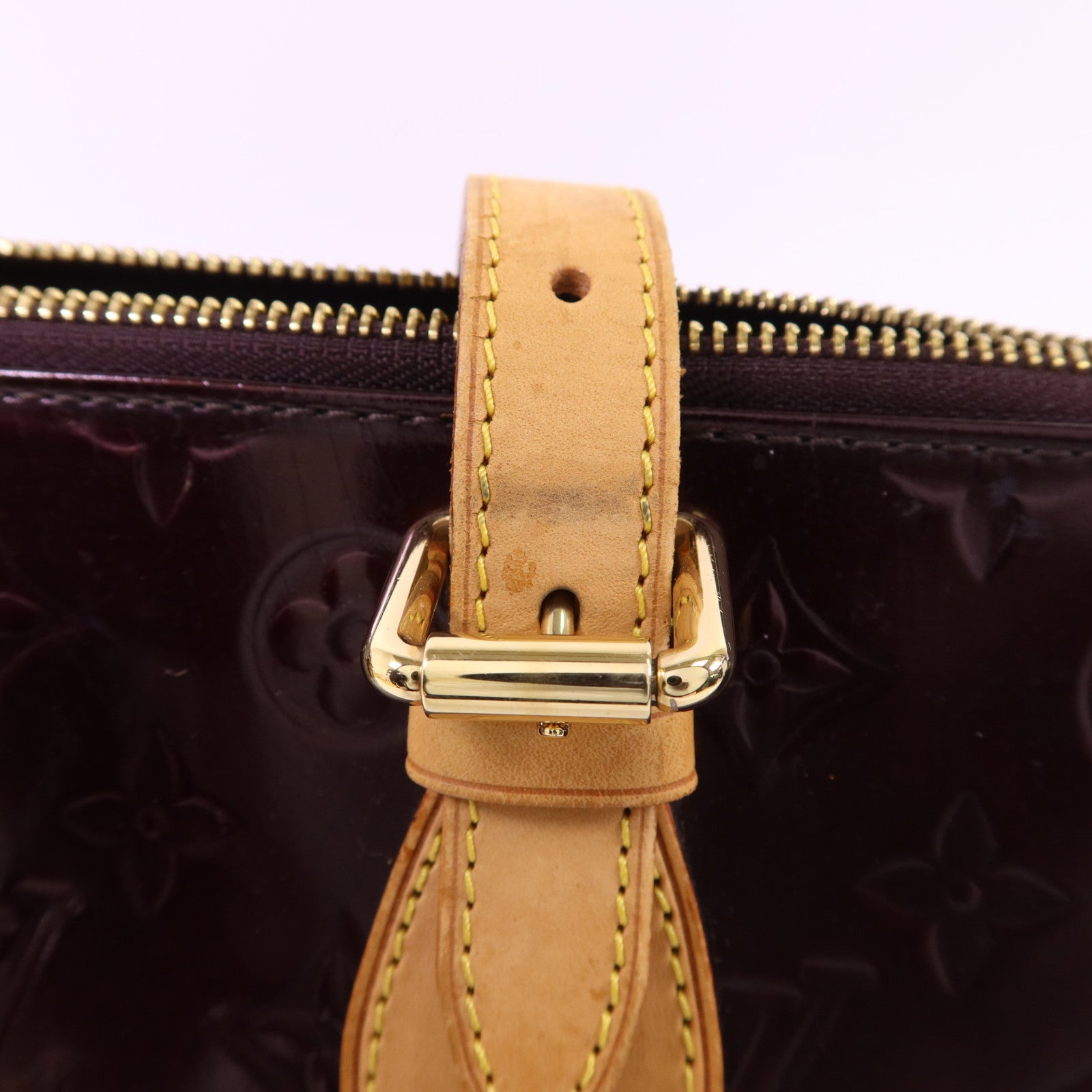 LOUIS VUITTON Vernis Rosewood Avenue金扣肩背袋