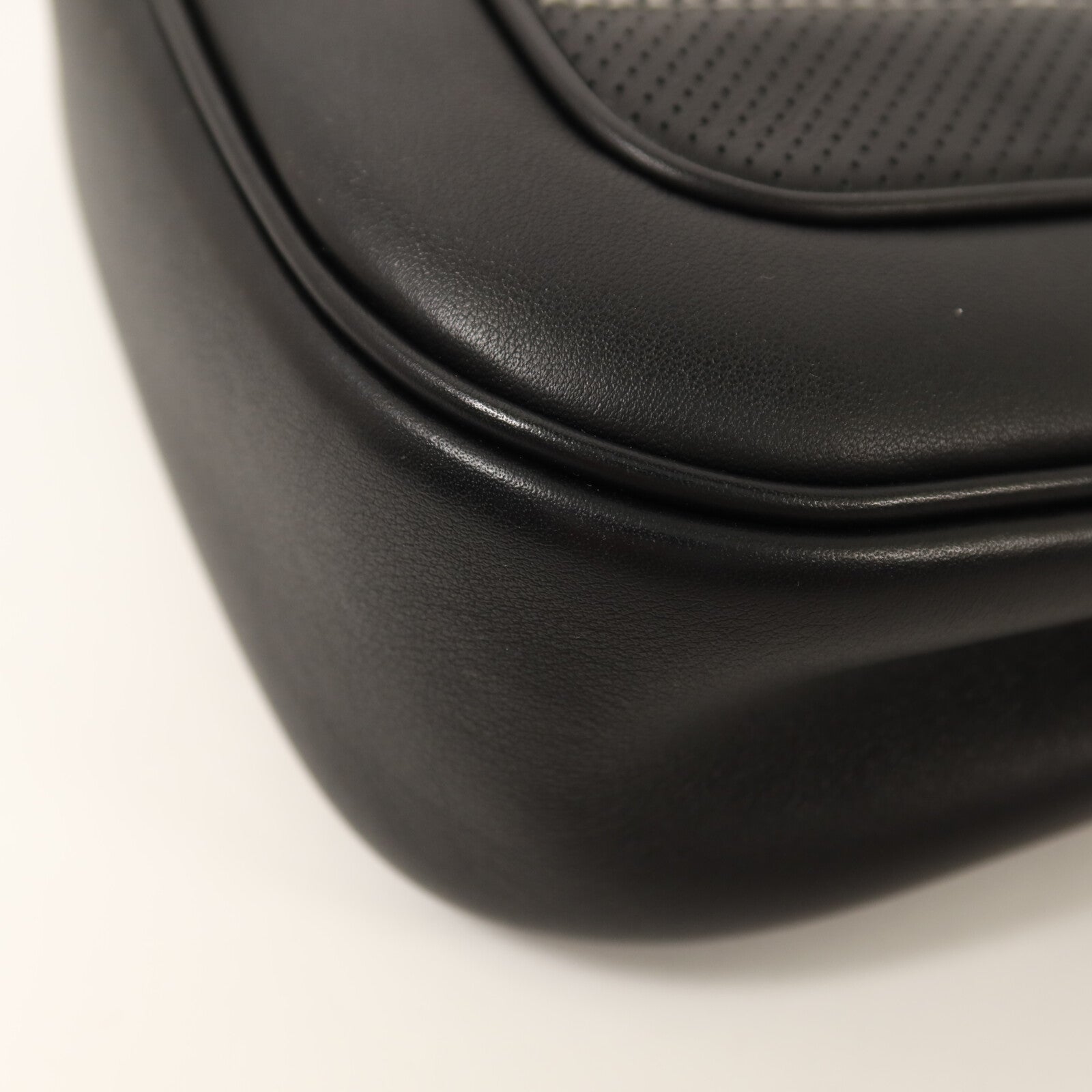 HERMES Swift皮革Mini Berline銀扣肩背袋Noir