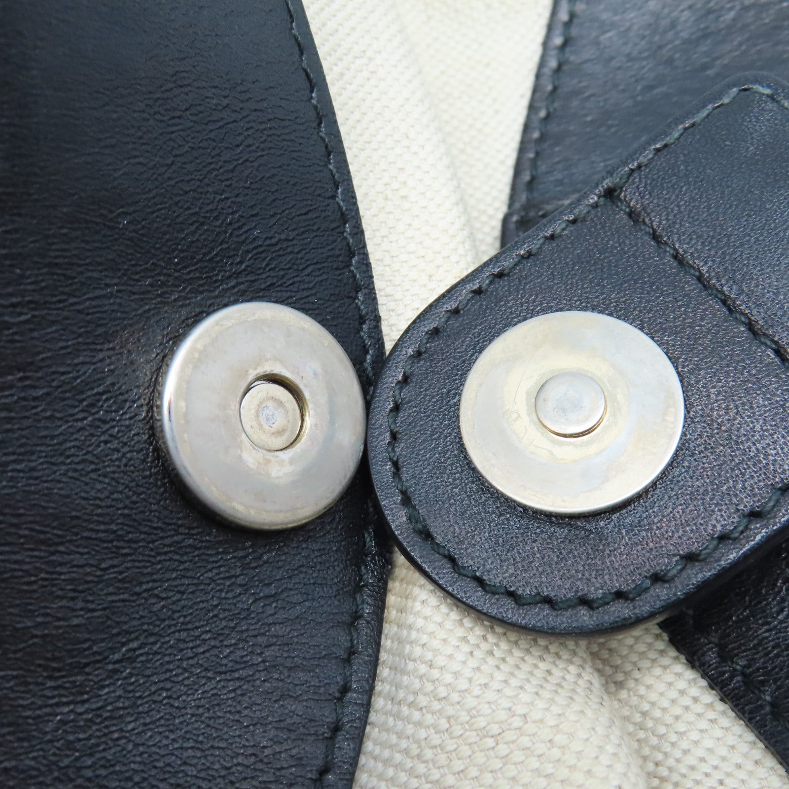 GUCCI GG帆布Shoulder Bag肩背袋黑色