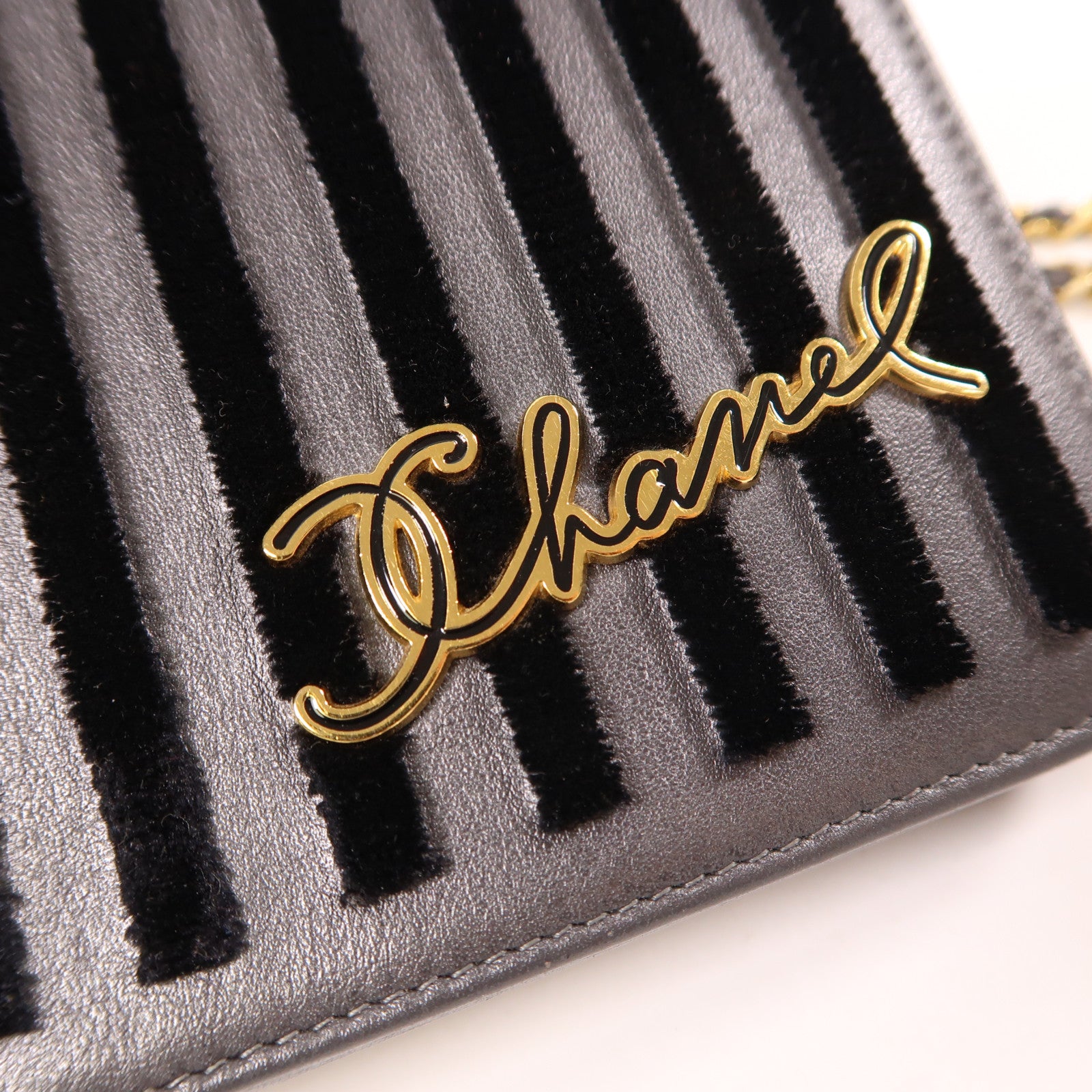 CHANEL 牛皮皮革/天鵝絨Wallet On Chain金扣鏈帶肩背袋