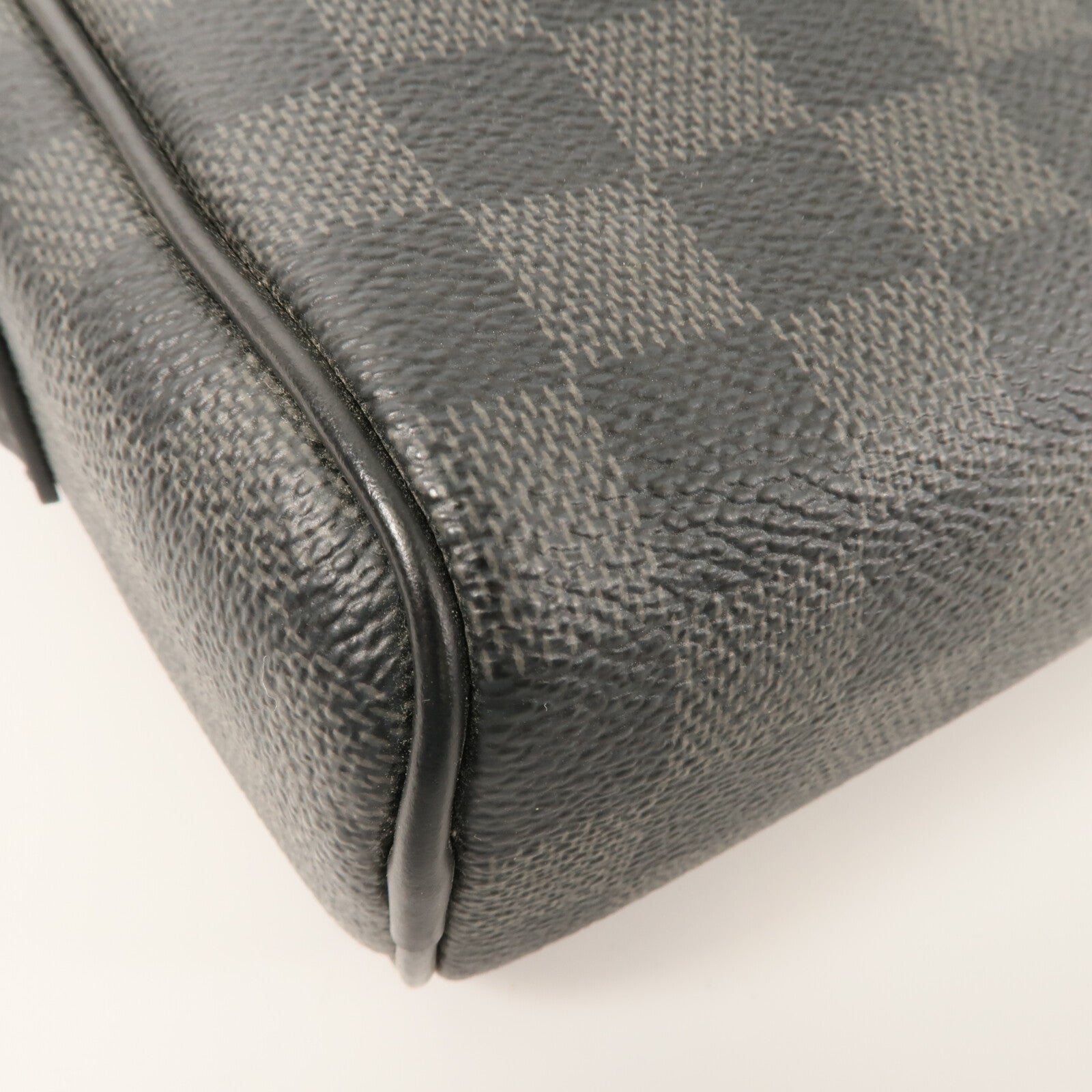 LOUIS VUITTON Damier Graphite Dayton Reporter Bag肩背袋