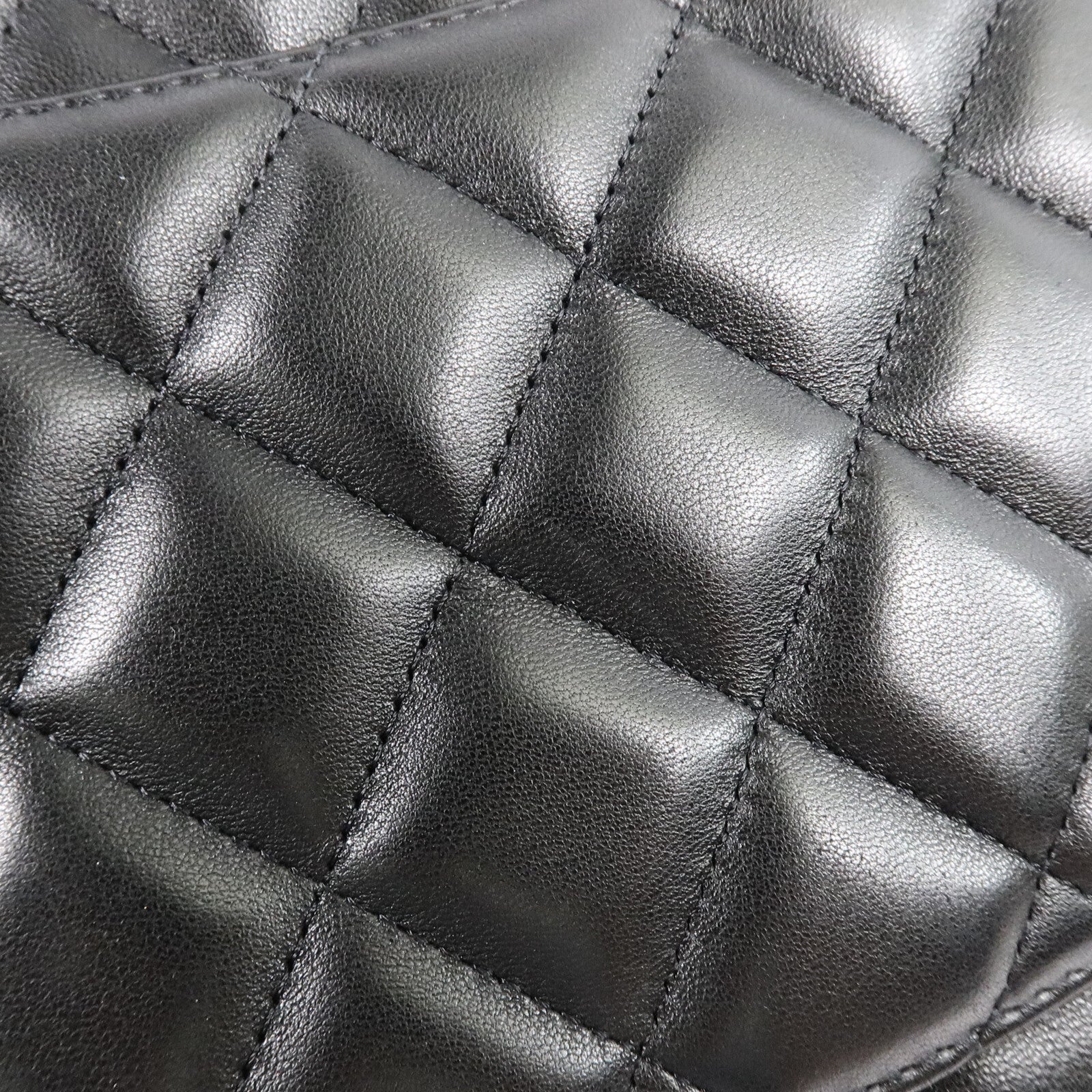 CHANEL 羊皮皮革Large Classic鏈帶肩背袋