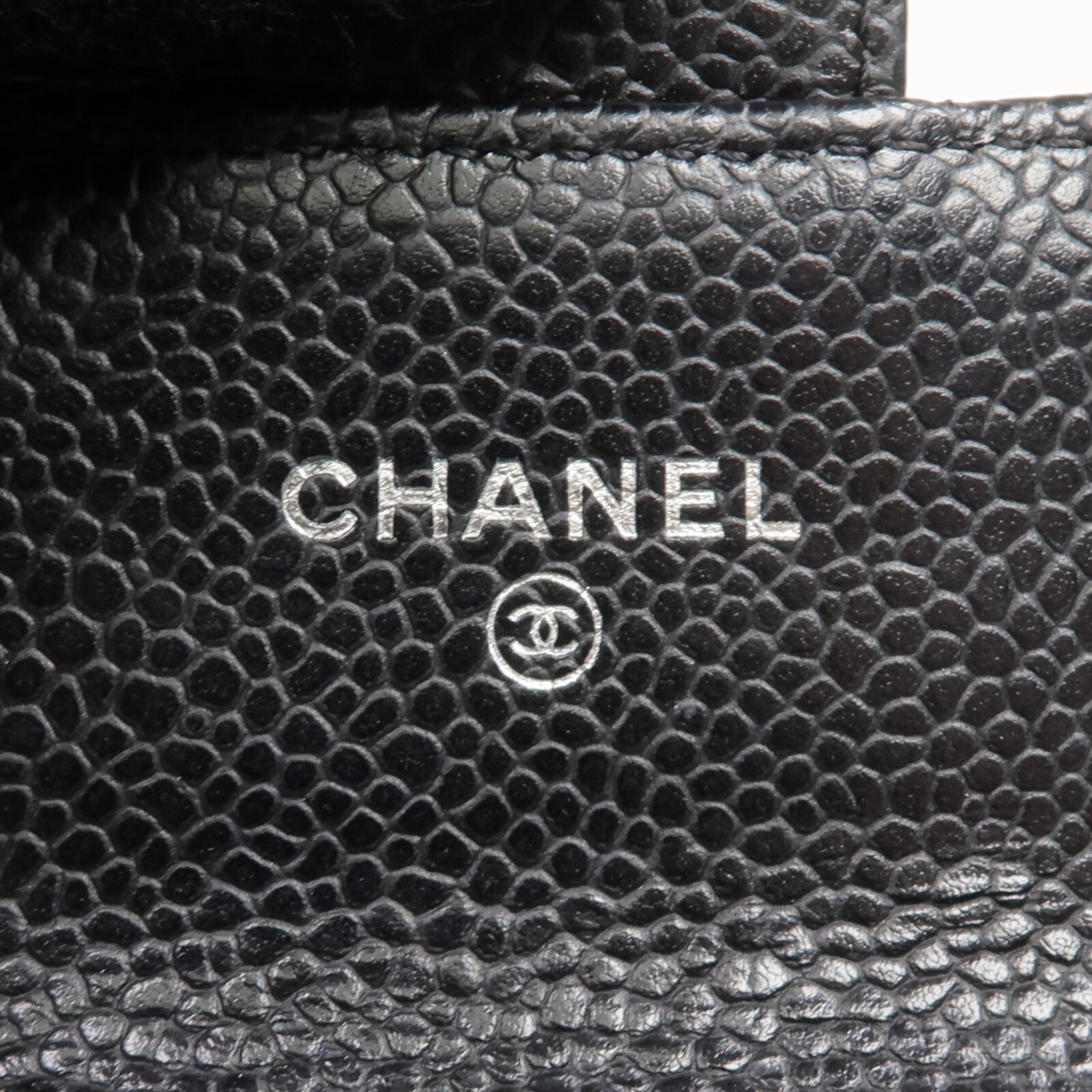 CHANEL 牛皮皮革Card Case銀扣卡片套