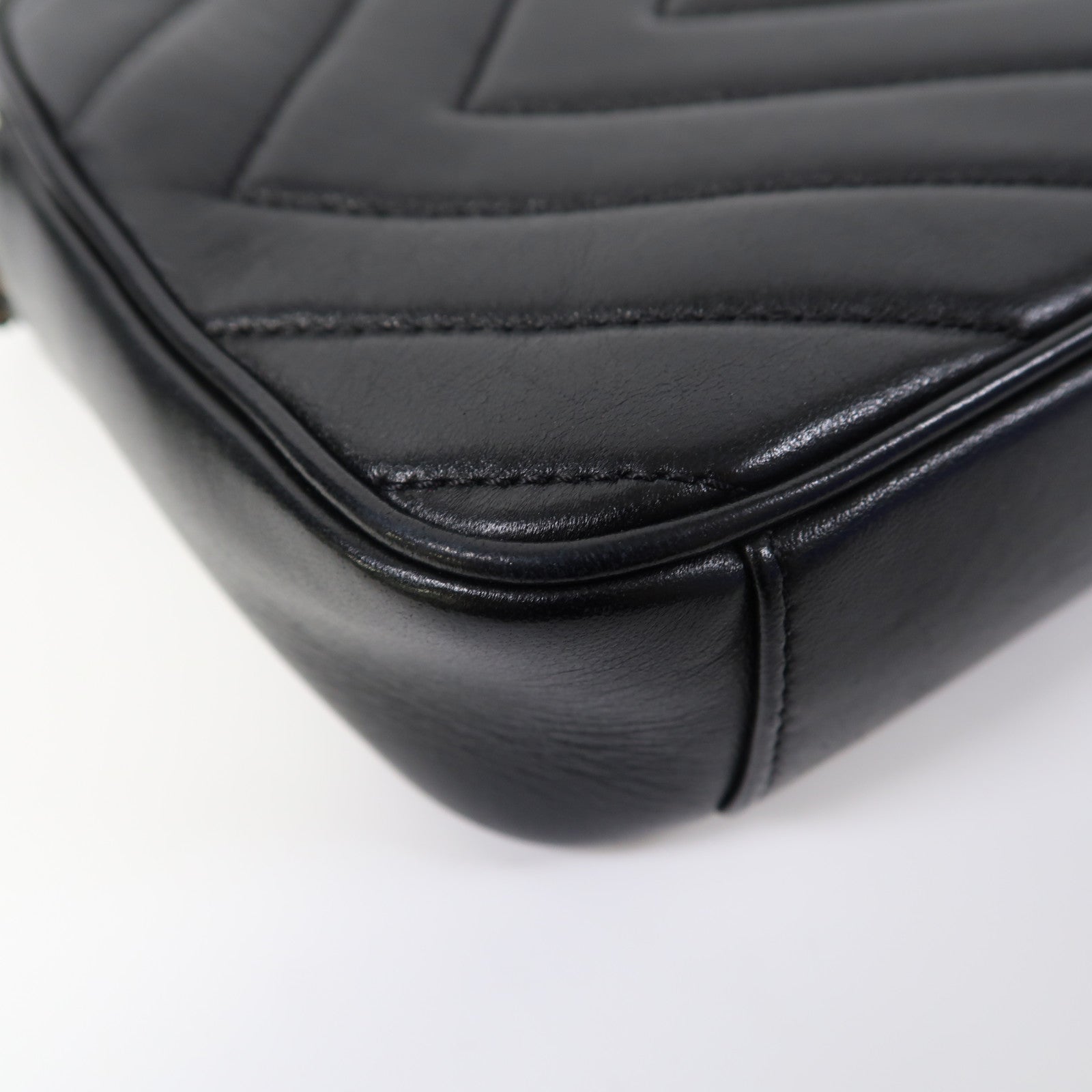 CHANEL 【激減優惠】羊皮皮革Chain Shoulder金扣鏈帶肩背袋黑色