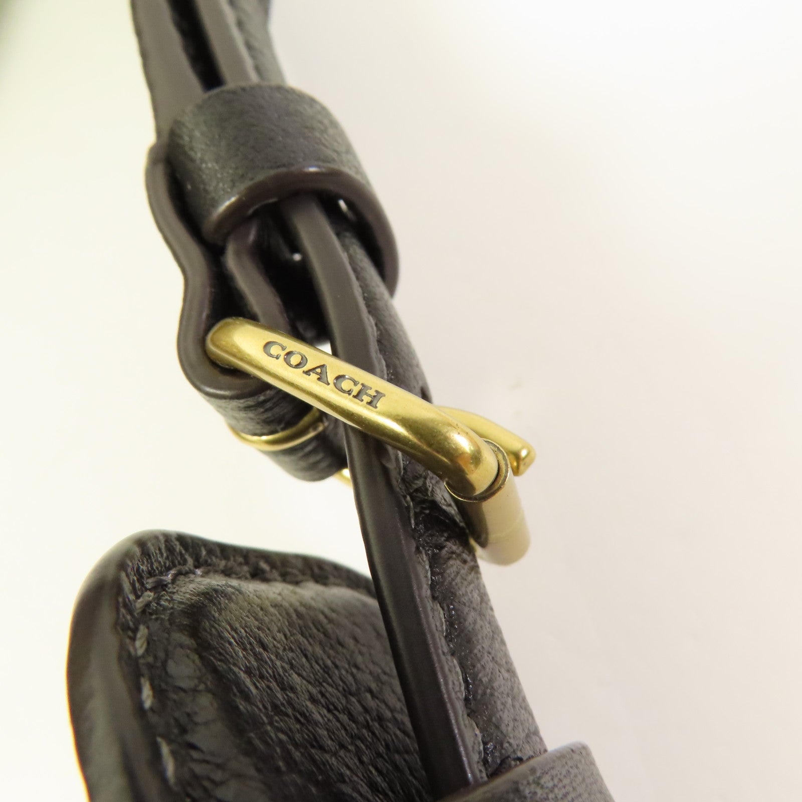 COACH 牛皮皮革Shoulder Bag金扣肩背袋