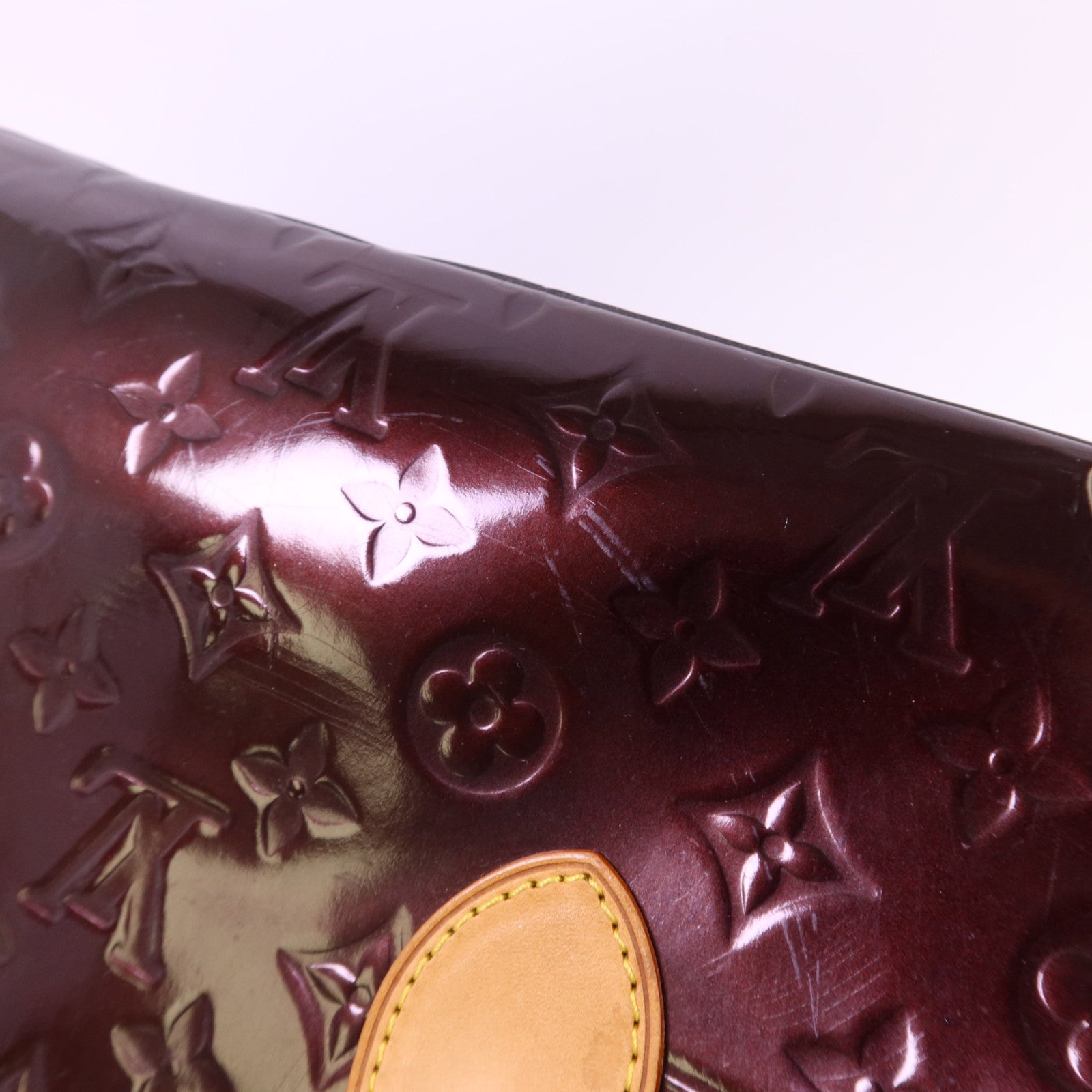 LOUIS VUITTON Vernis Rosewood Avenue金扣肩背袋