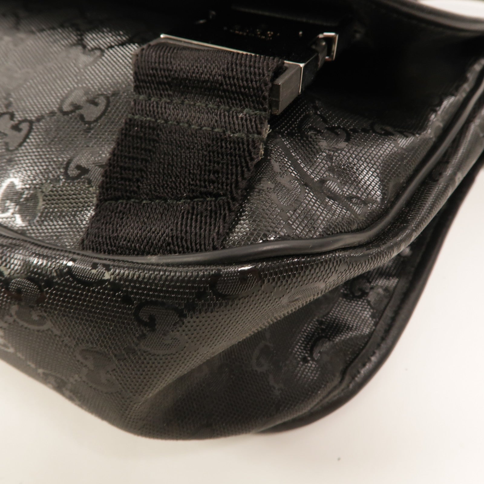 GUCCI 塗層帆布Messanger Bag肩背袋