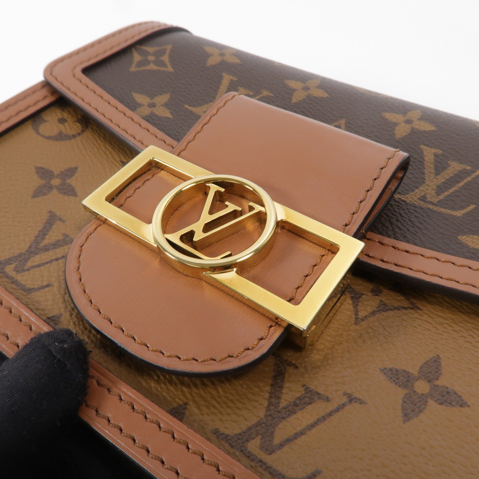 LOUIS VUITTON Monogram Reverse Mini Dauphine肩背袋