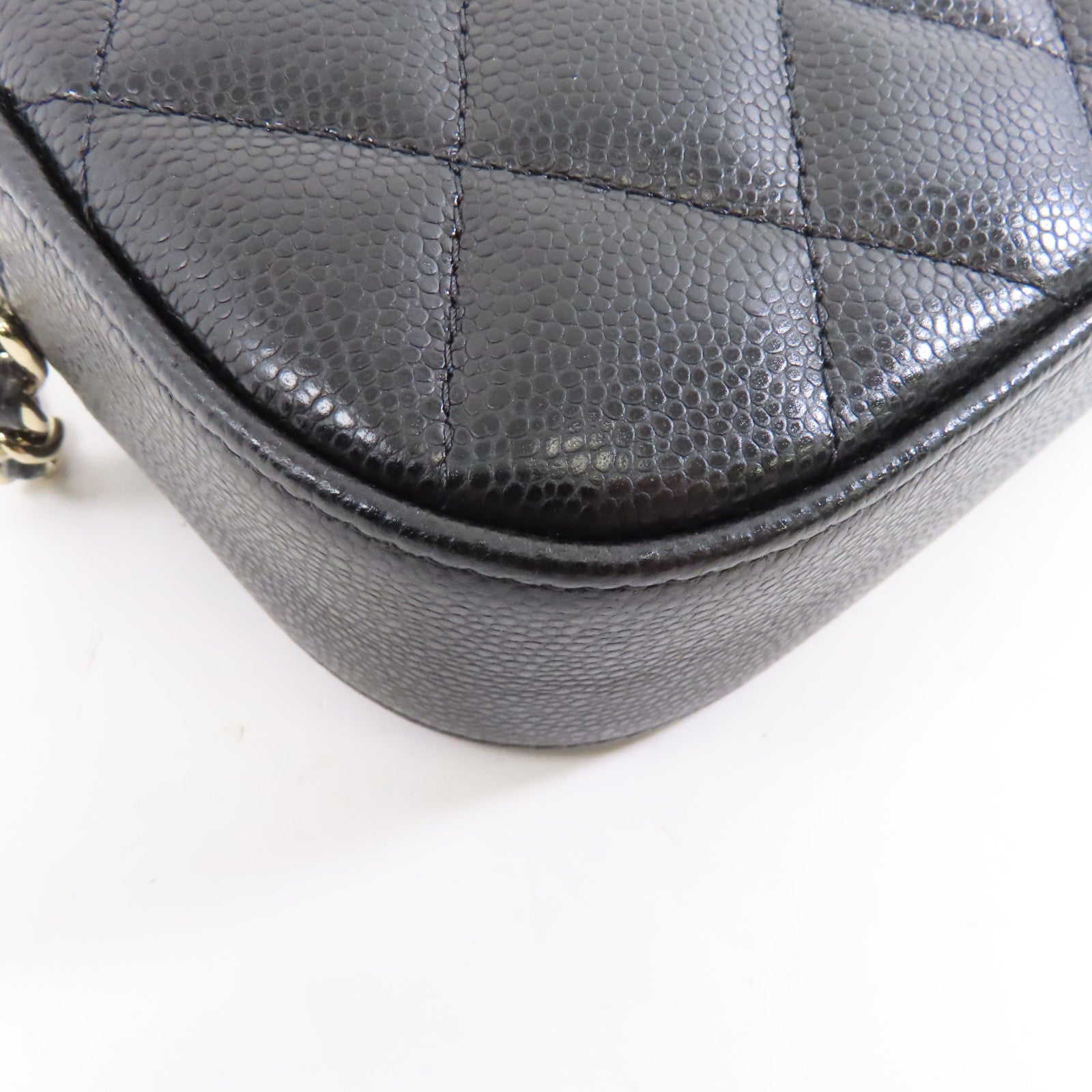 CHANEL 菱格牛皮皮革Chain Shoulder金扣鏈帶肩背袋黑色
