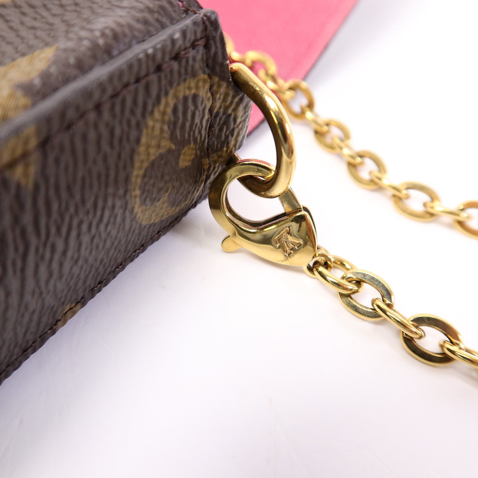 LOUIS VUITTON Monogram Hollywood Xmas Felicie Pochette肩背袋