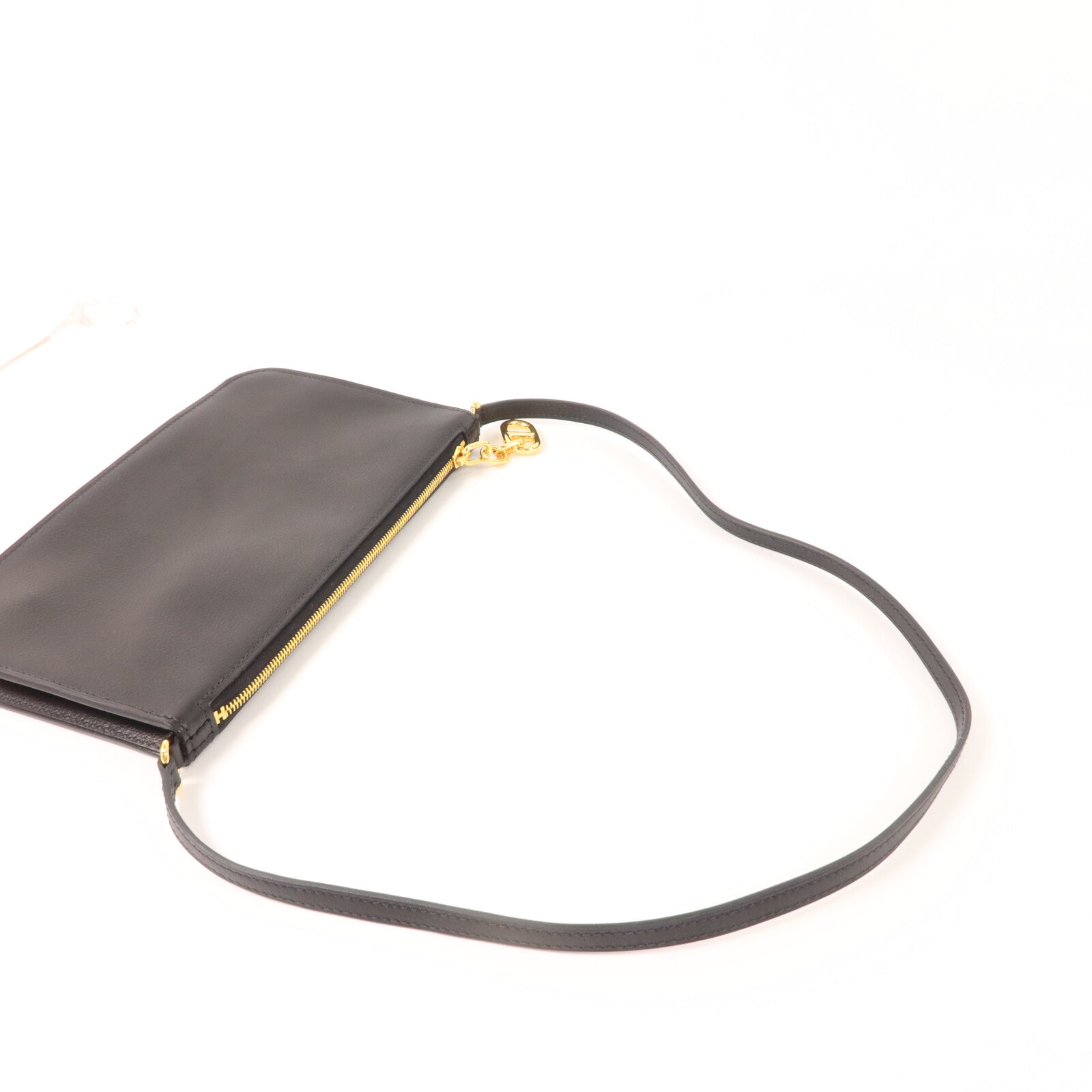 HERMES Evergrain皮革Zipengo Chaine d'Ancre To Go Pouch肩背袋Noir