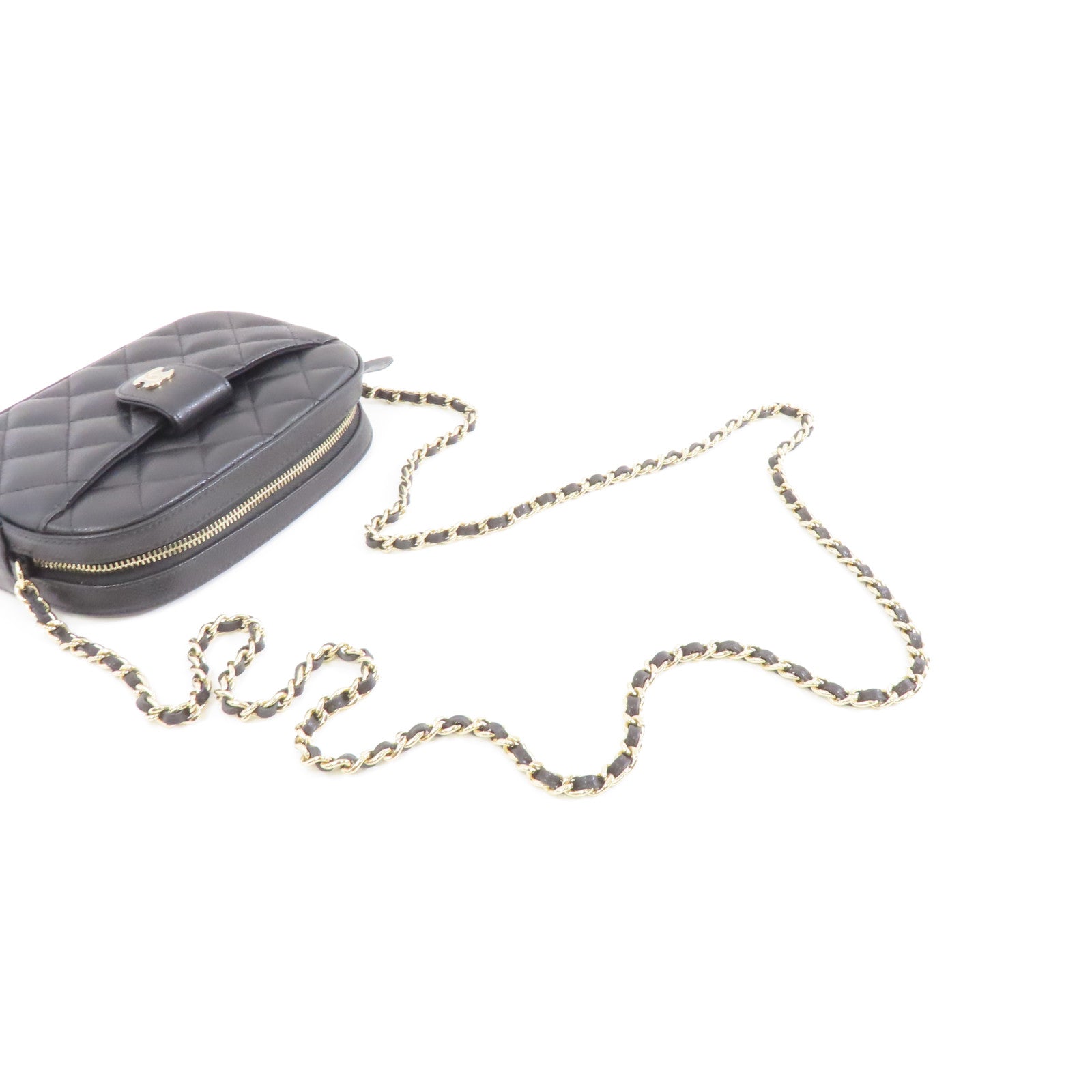 CHANEL 菱格牛皮皮革Chain Shoulder金扣鏈帶肩背袋黑色