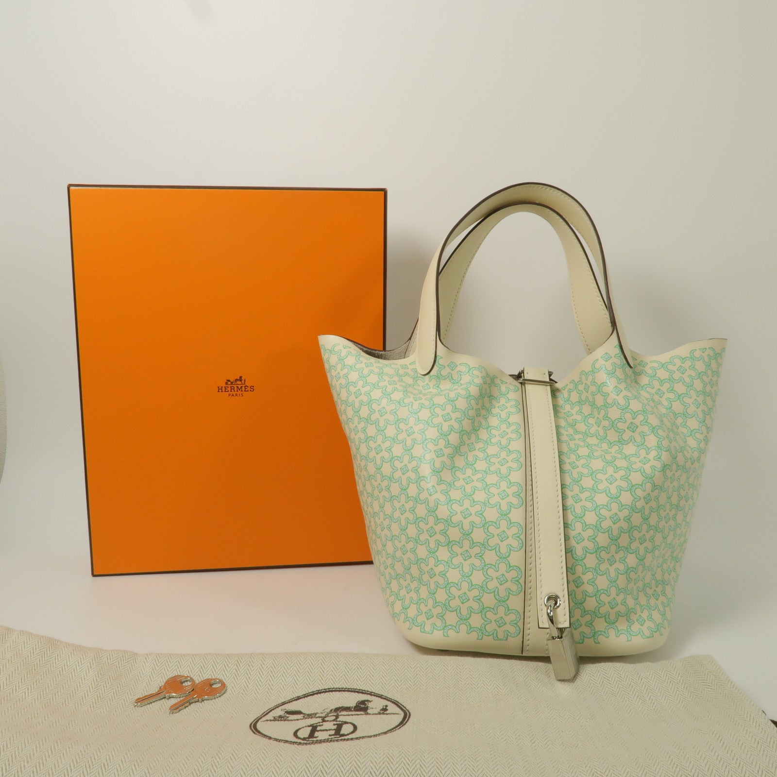 HERMES Swift皮革Picotin PM手挽袋Nata/Vert