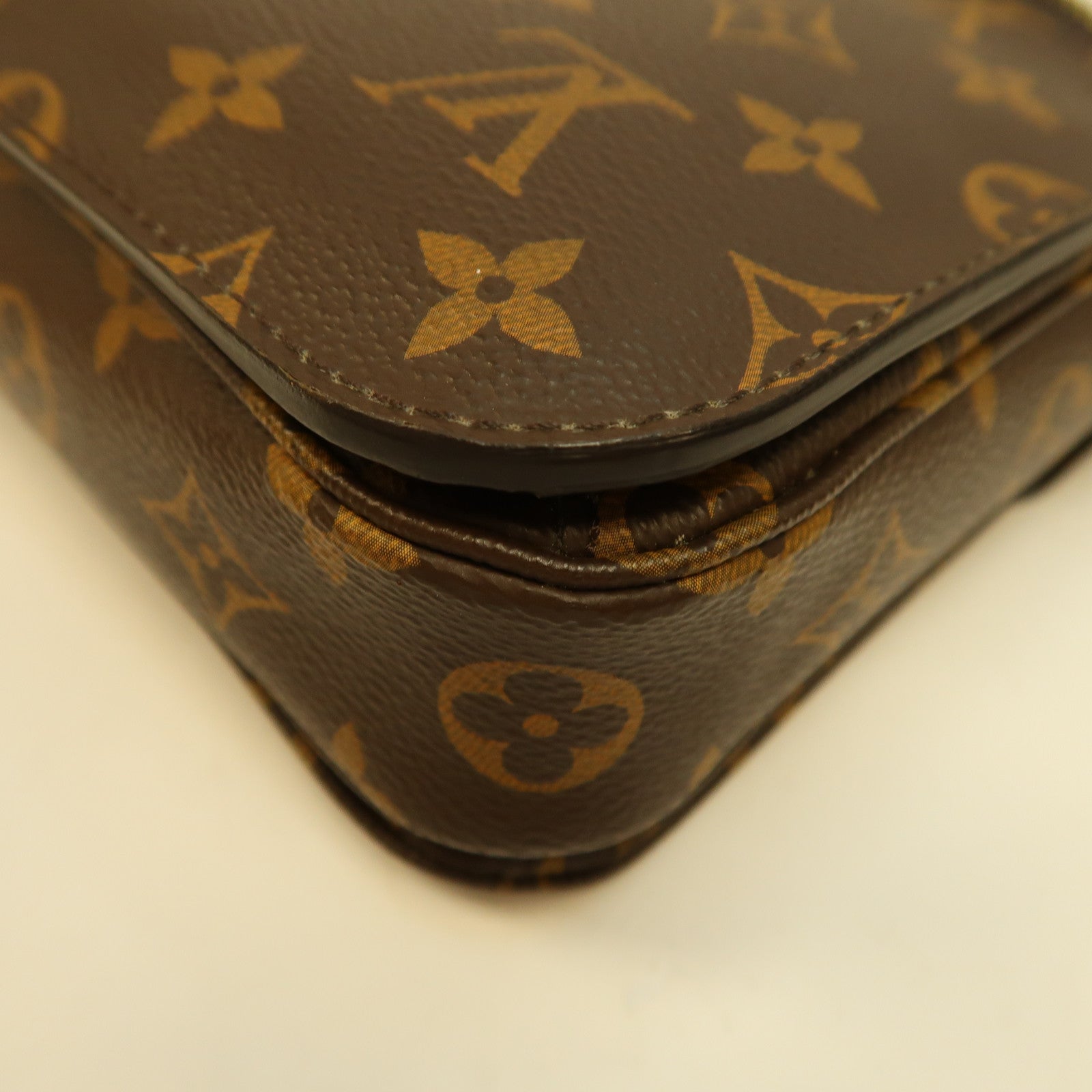 LOUIS VUITTON (PRICE DOWN) LV GHW Pochette Metis 2Way Shoulder Bag Monogram M44875 Brown
