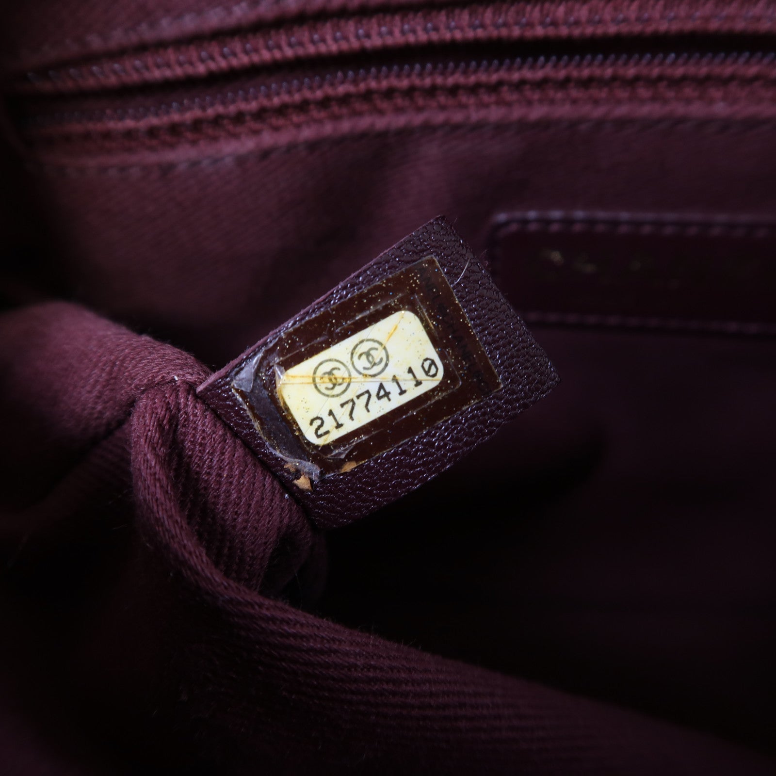 CHANEL 【激減優惠】羊皮皮革Chain Shoulder金扣鏈帶肩背袋黑色