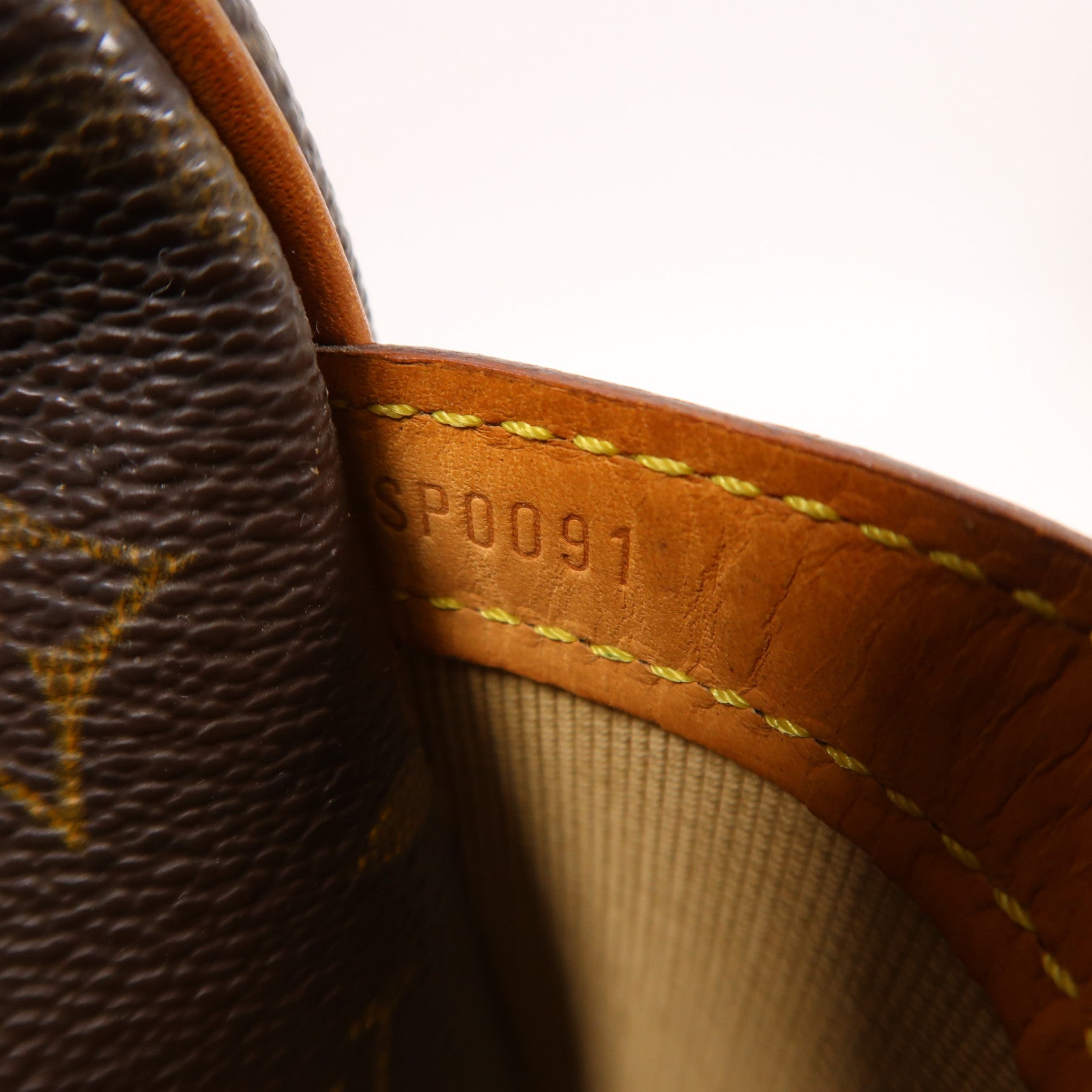 LOUIS VUITTON Monogram Reporter PM金扣肩背袋棕色