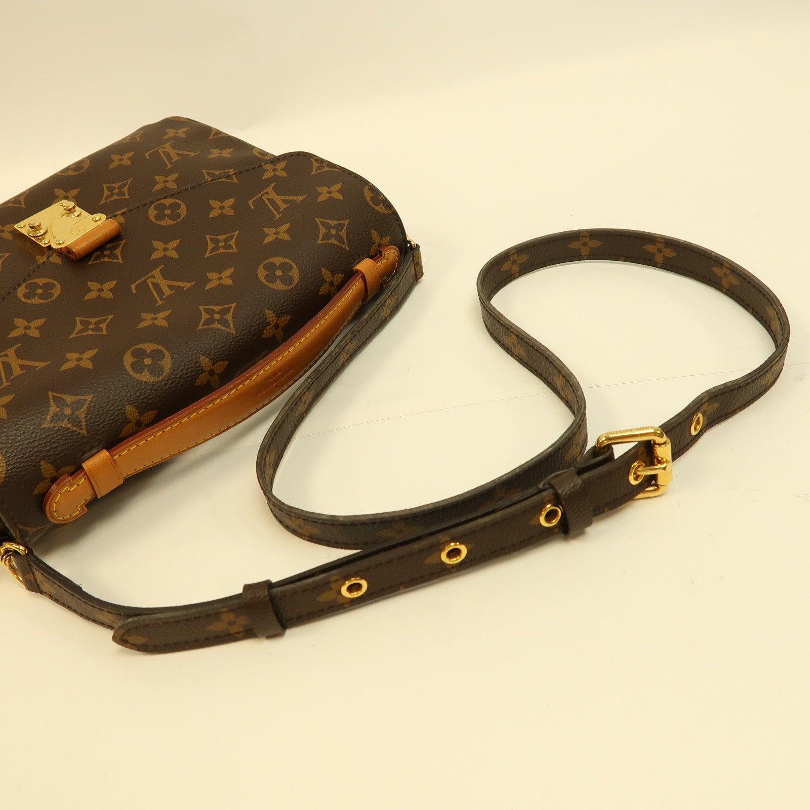 LOUIS VUITTON (PRICE DOWN) LV GHW Pochette Metis 2Way Shoulder Bag Monogram M44875 Brown