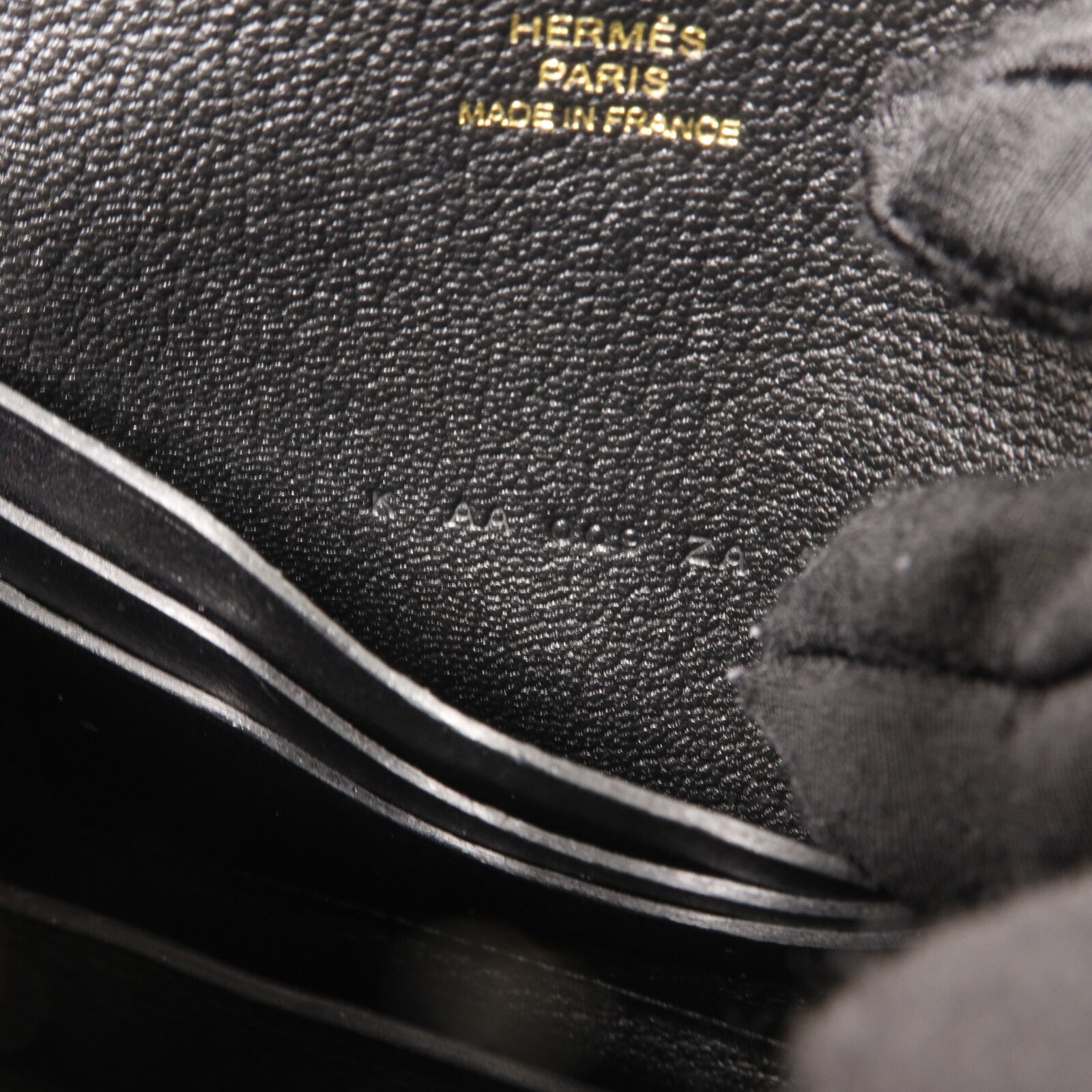 HERMES Evergrain皮革Zipengo Chaine d'Ancre To Go Pouch肩背袋Noir