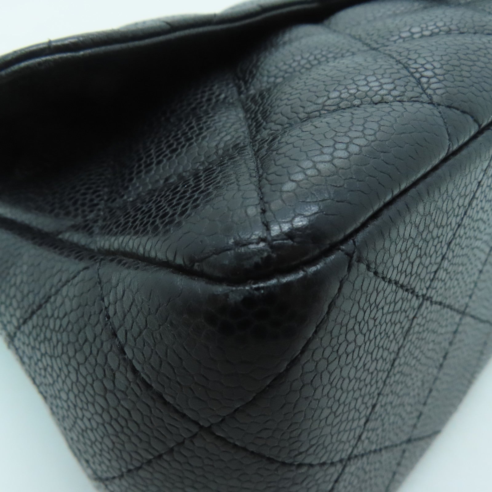 CHANEL 【激減優惠】菱格Caviar皮革Chain Shoulder銀扣肩背袋黑色