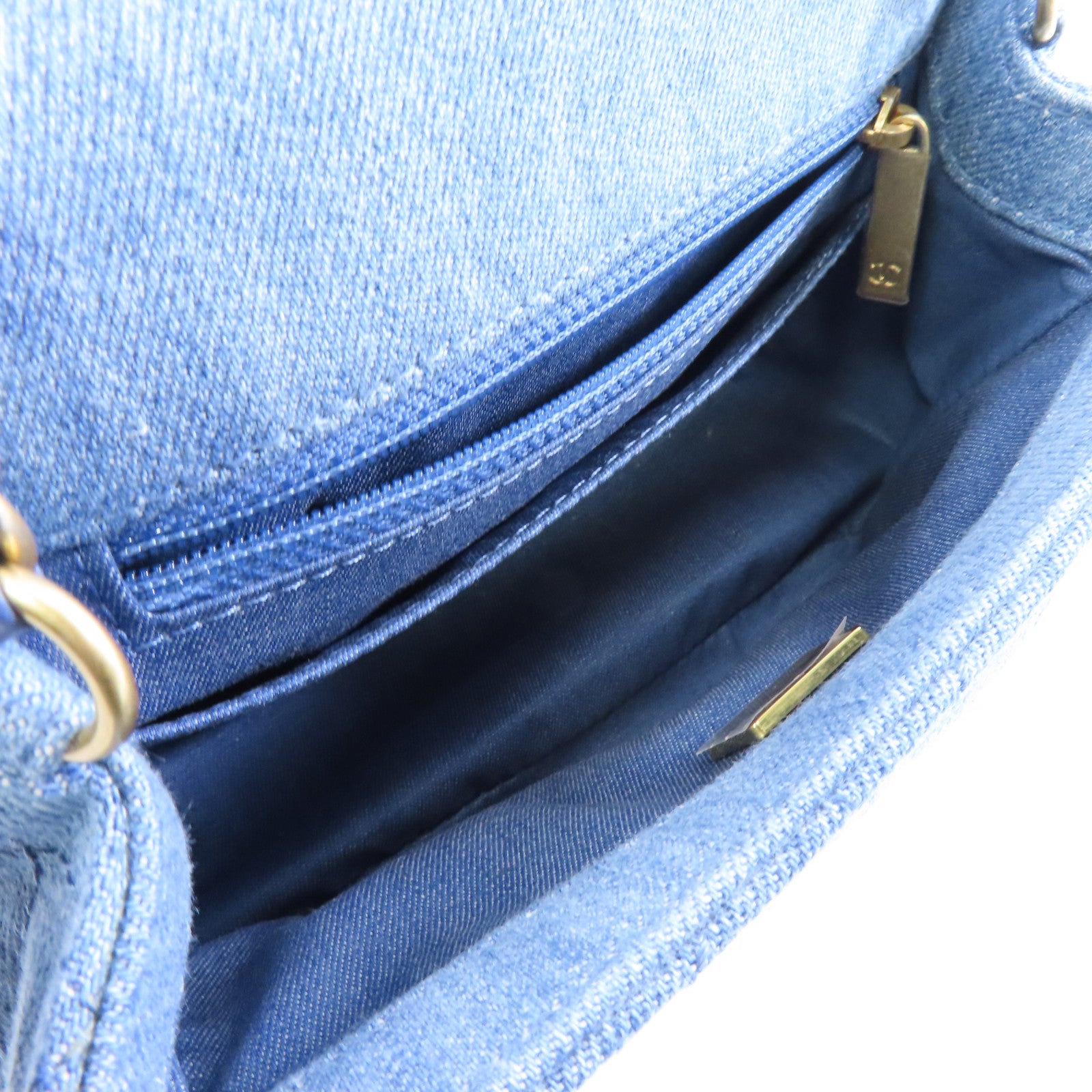 CHANEL 菱格牛仔布Shoulder Bag金扣鏈帶肩背袋藍色