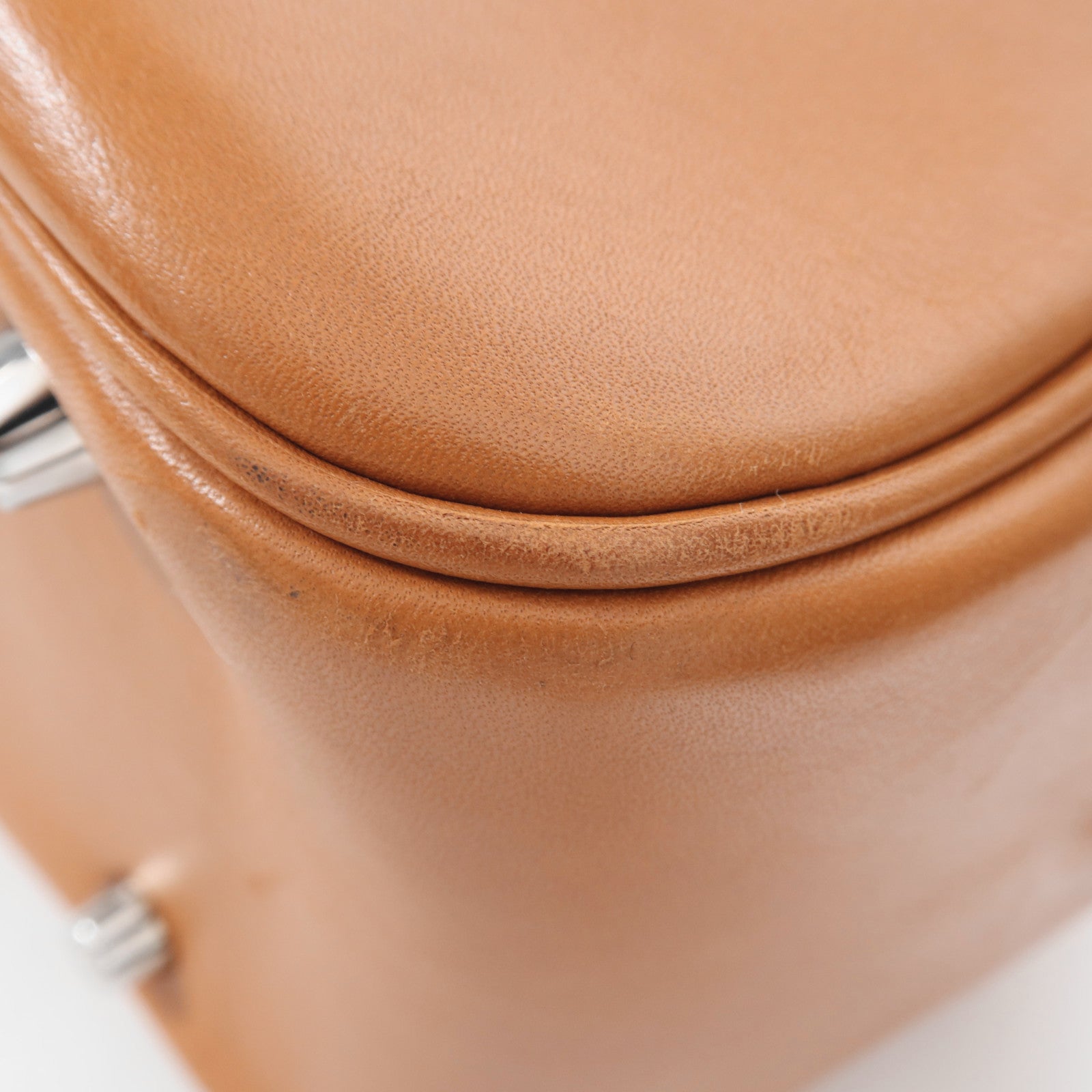 HERMES Butler皮革Plume Pop 32銀扣手挽袋Naturel