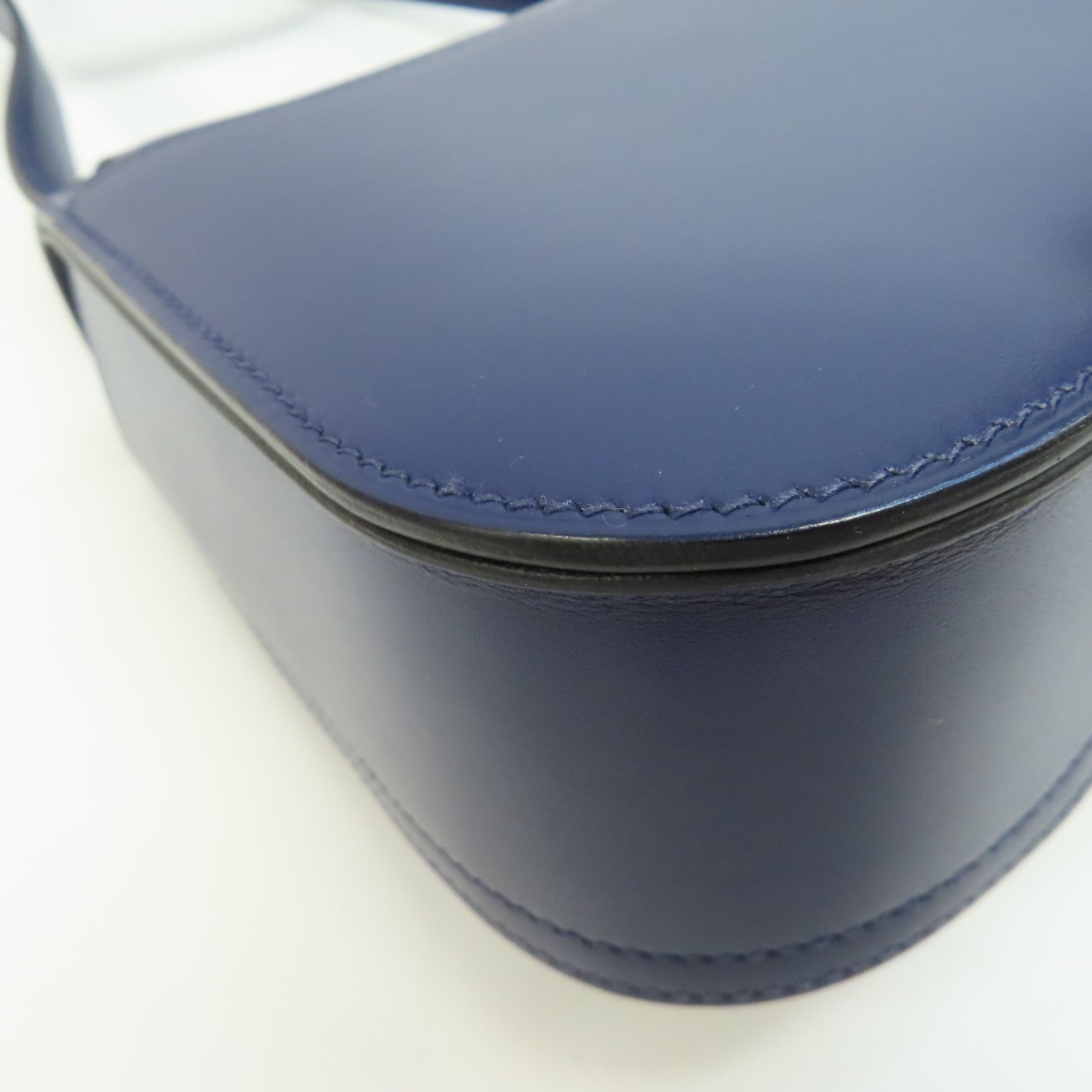 HERMES 【激減優惠】Tadelakt皮革Della Cavalleria Mini銀扣肩背袋Bleu Saphir/藍色