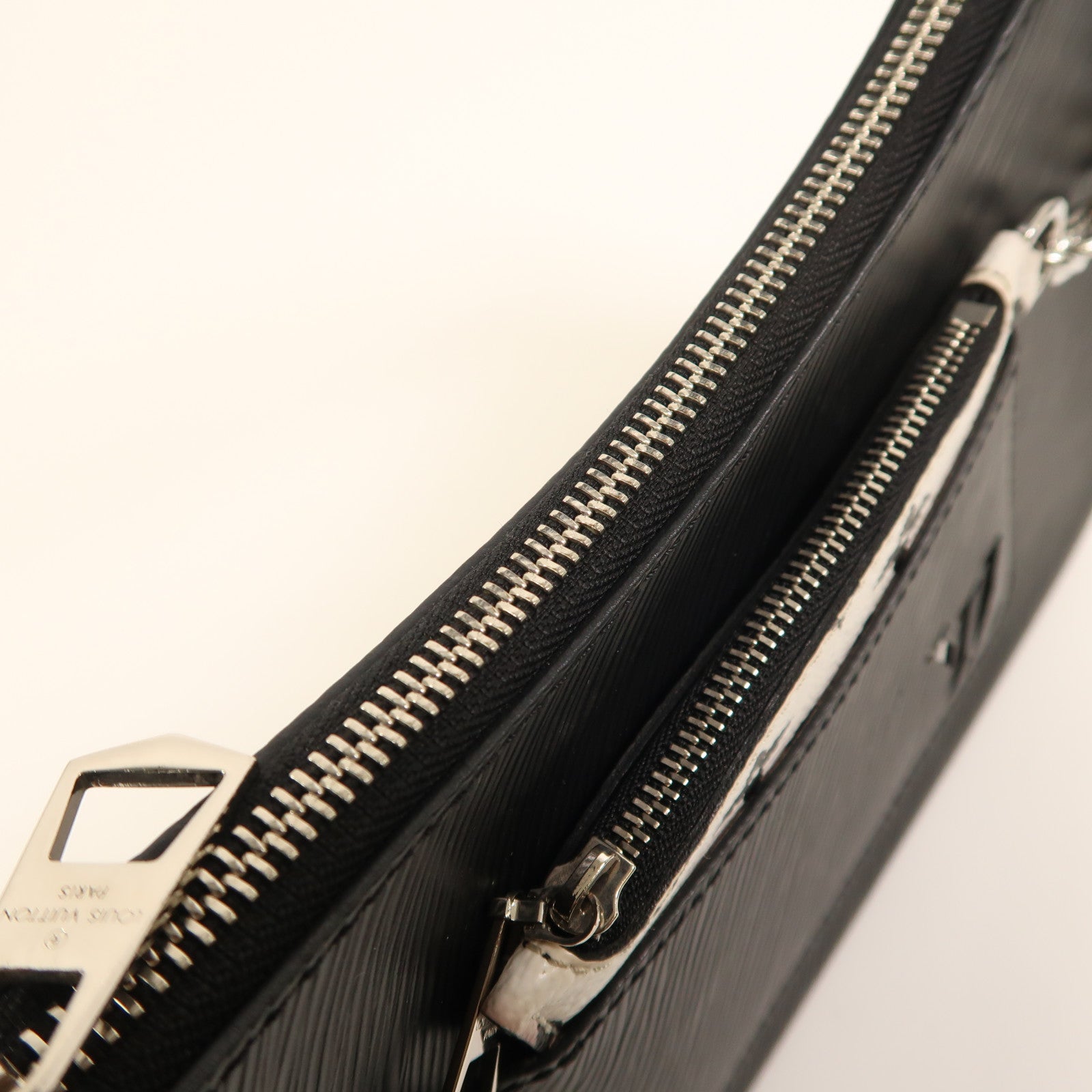 LOUIS VUITTON Epi Marelle銀扣手挽肩背兩用袋