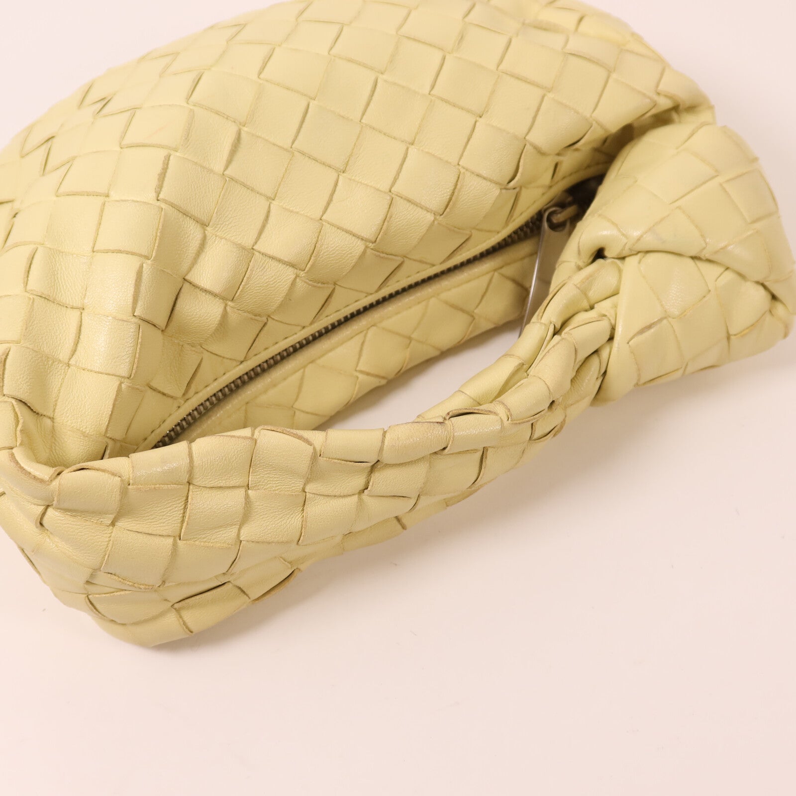 BOTTEGA VENETA 羊皮皮革Jodie Mini銀扣手挽袋