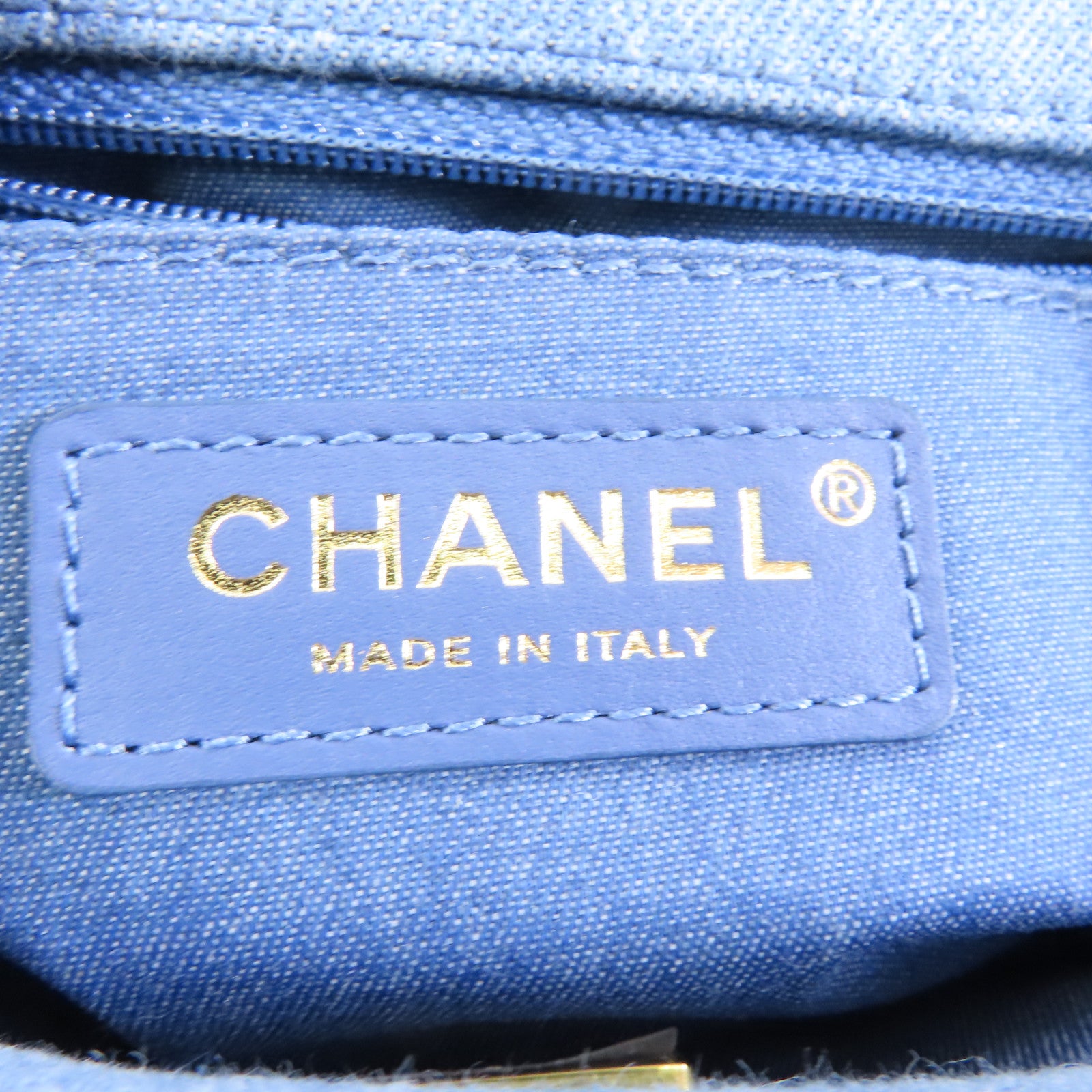 CHANEL 菱格牛仔布Shoulder Bag金扣鏈帶肩背袋藍色