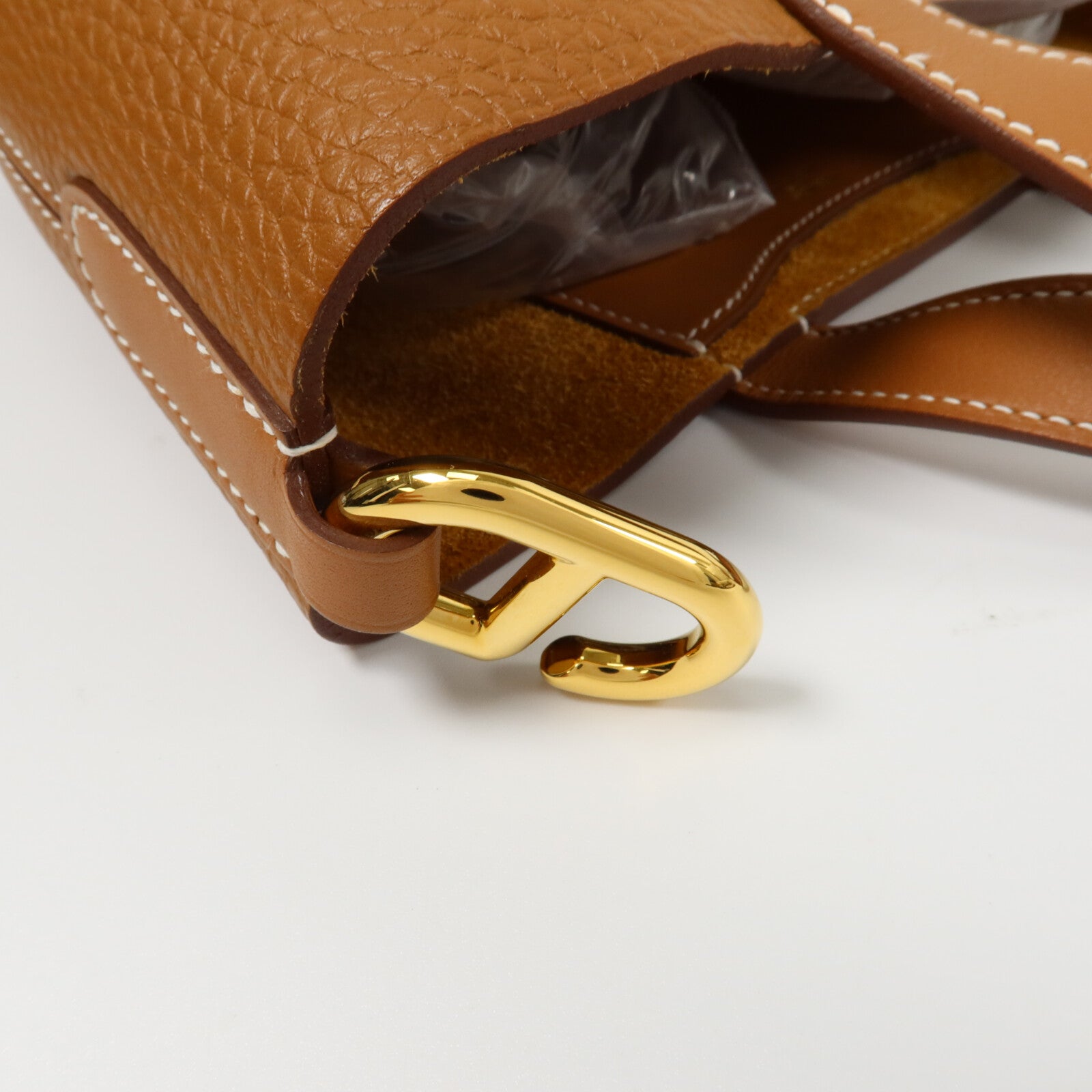 HERMES Clemence皮革In The Loop 18手挽袋Gold