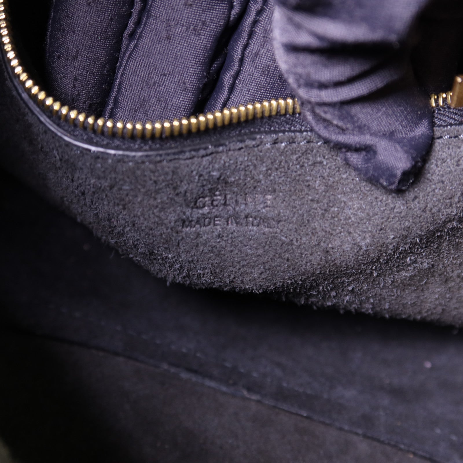 CELINE 牛皮皮革Sangle Bucket Small金扣肩背袋