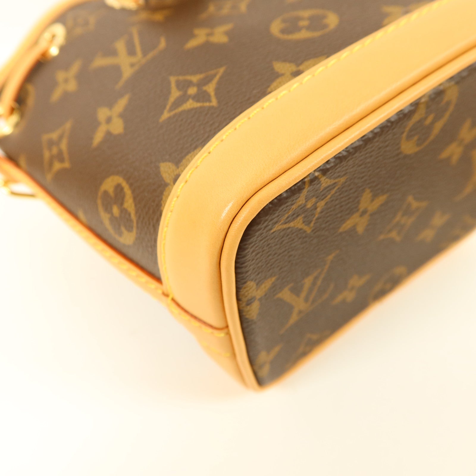 LOUIS VUITTON Monogram Nano Noe金扣手挽肩背兩用袋