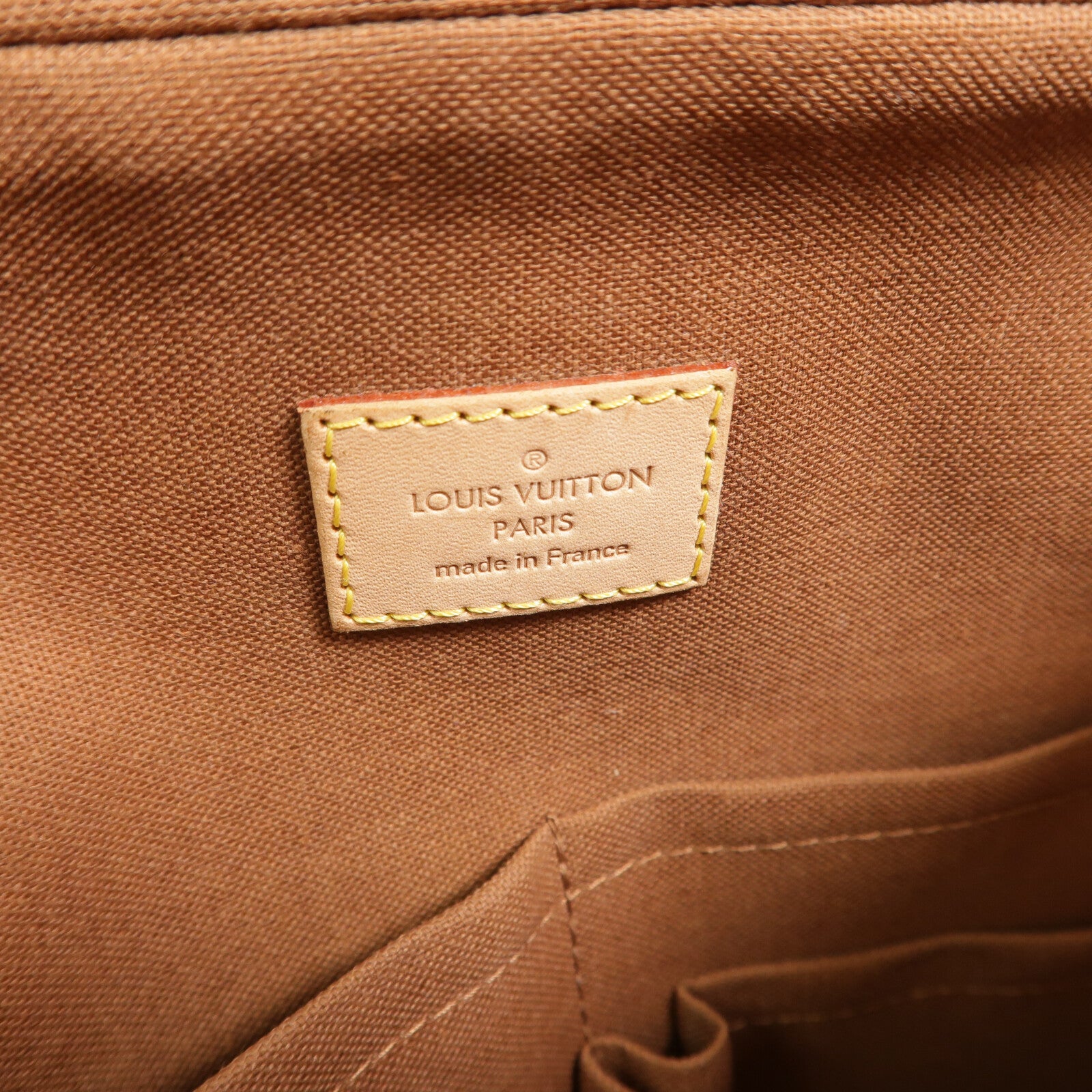 LOUIS VUITTON Monogram Trotteur Beaubourg肩背袋