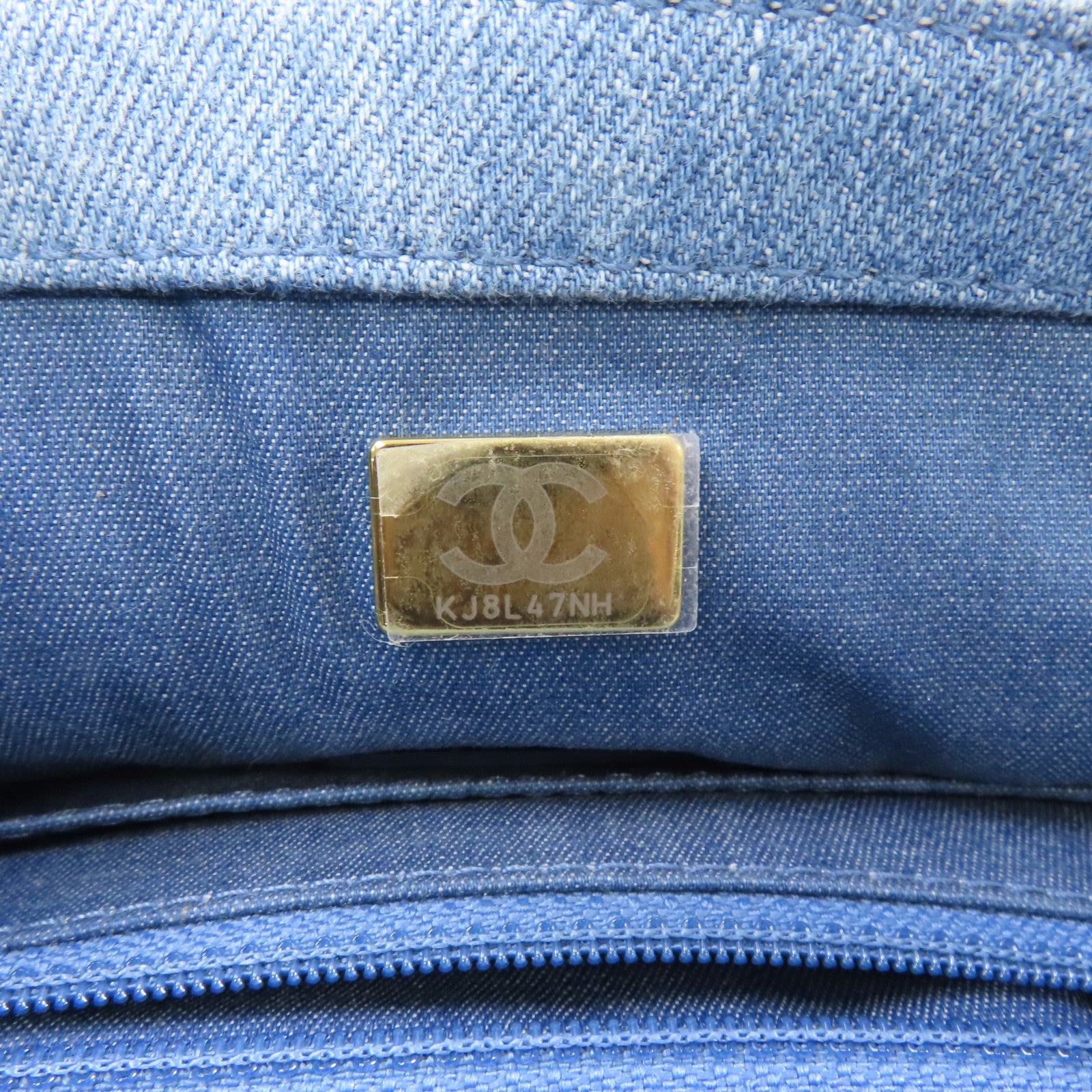 CHANEL 菱格牛仔布Shoulder Bag金扣鏈帶肩背袋藍色