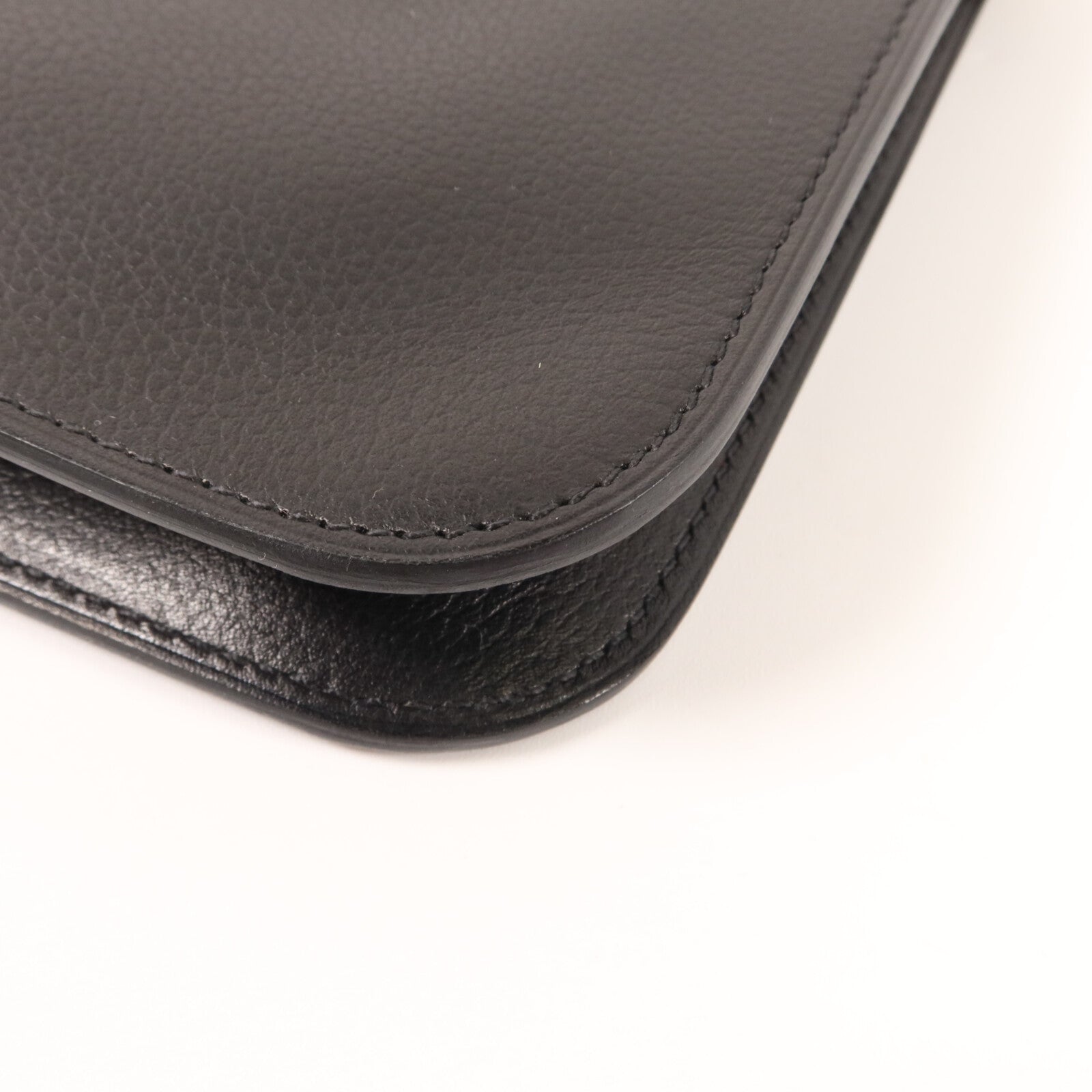 HERMES Evergrain皮革Zipengo Chaine d'Ancre To Go Pouch肩背袋Noir
