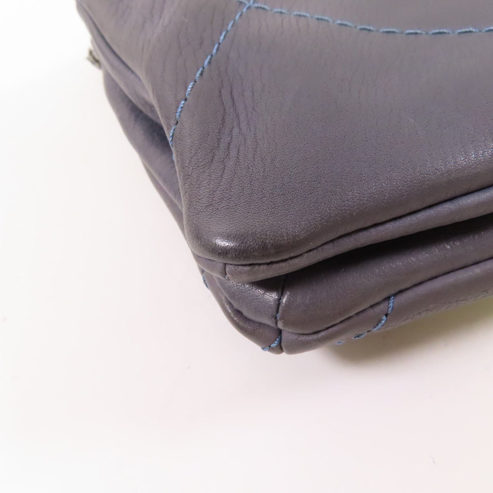 CHANEL 牛皮皮革Chain Shoulder銀扣手挽肩背兩用袋