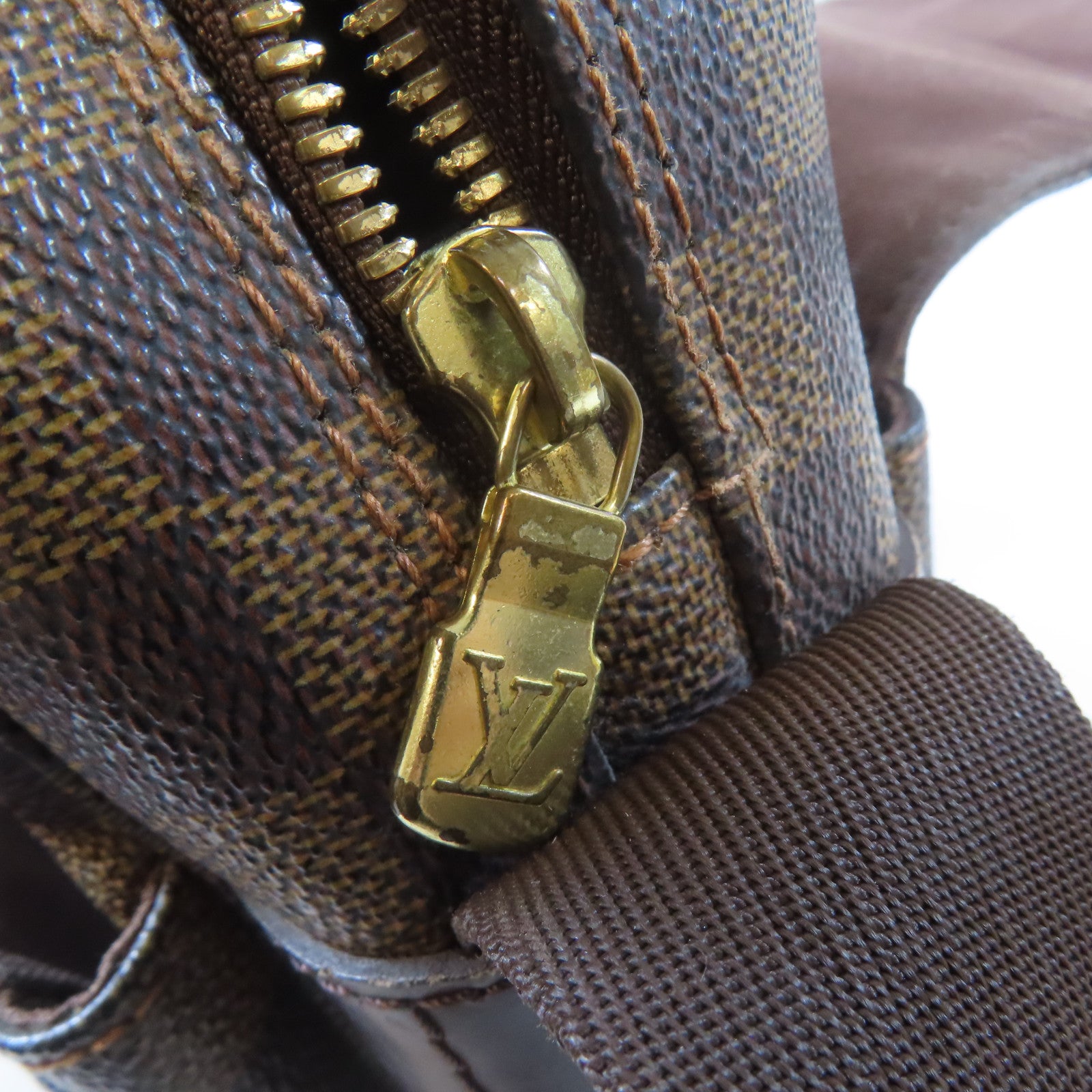 LOUIS VUITTON Damier Naviglio金扣肩背袋啡色