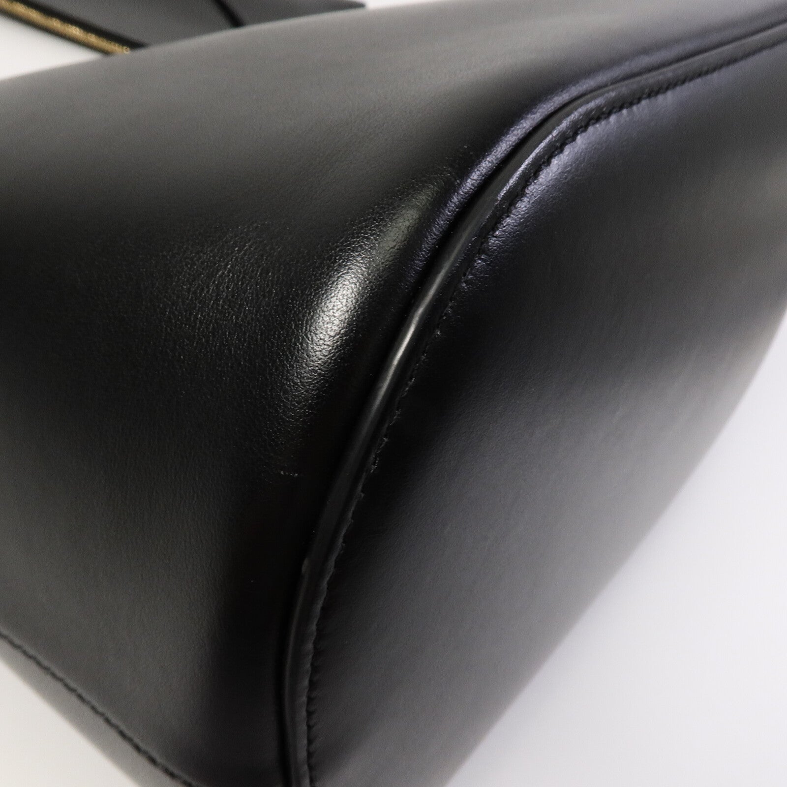 CELINE 牛皮皮革Louise Bucket Medium手挽肩背兩用袋