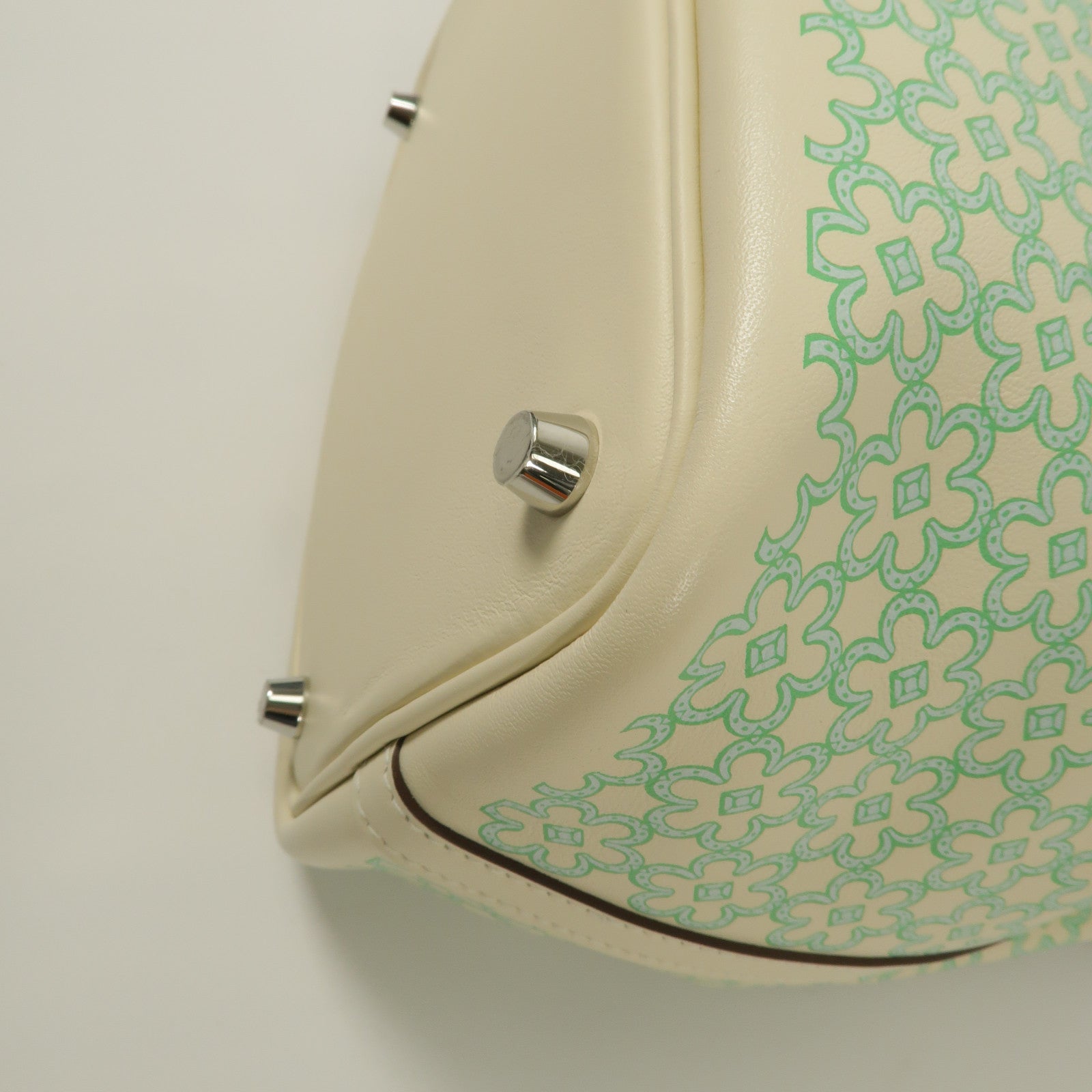 HERMES Swift皮革Picotin PM手挽袋Nata/Vert