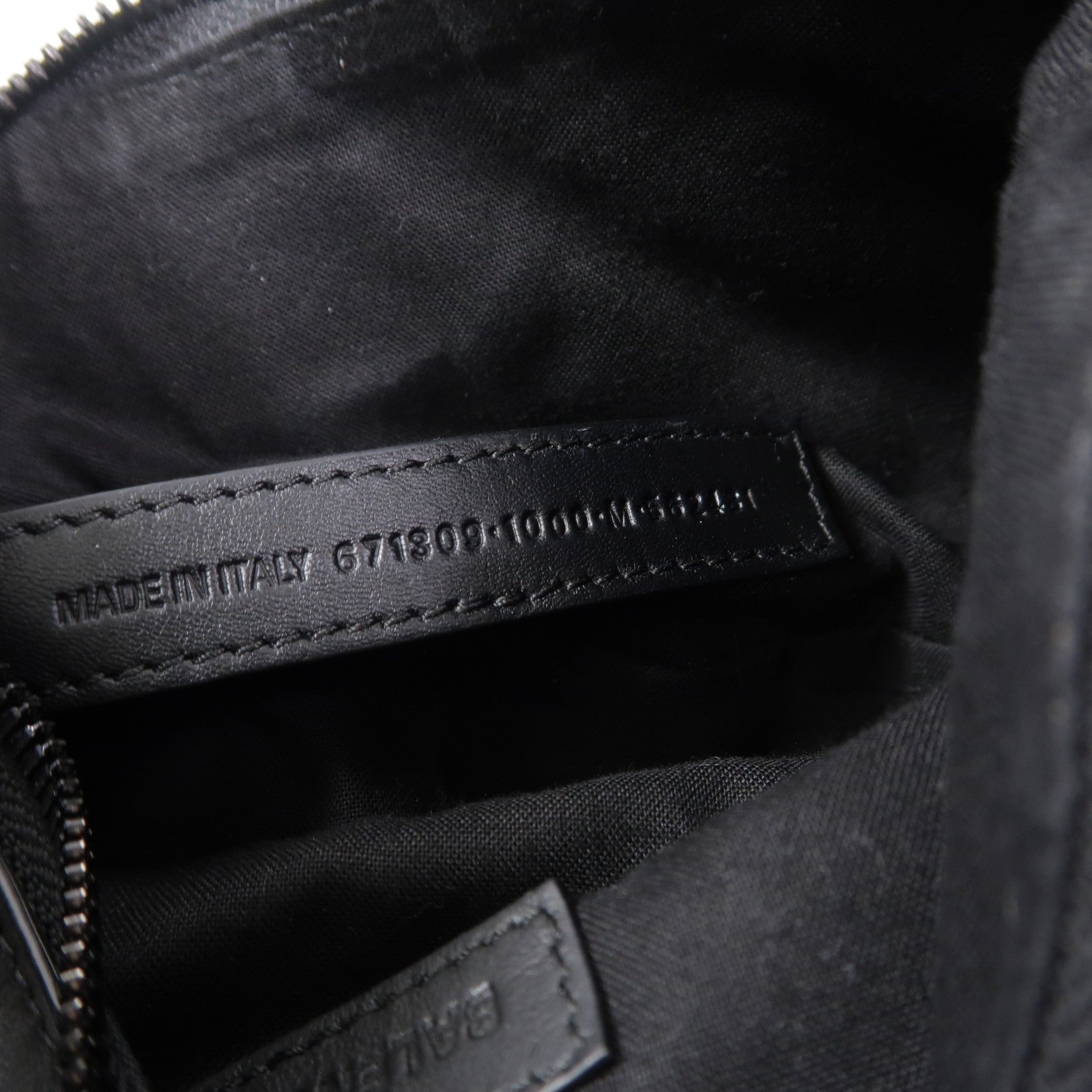 BALENCIAGA 羊皮皮革Le Cagole XS肩背袋